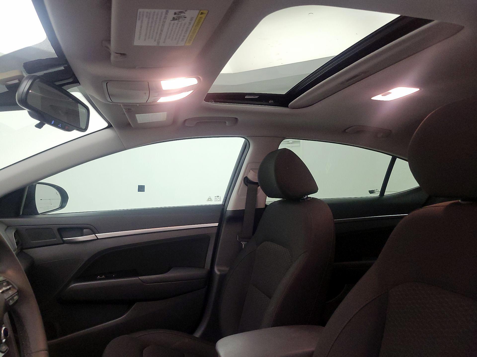 Thumbnail: 2020 Hyundai Elantra - 19