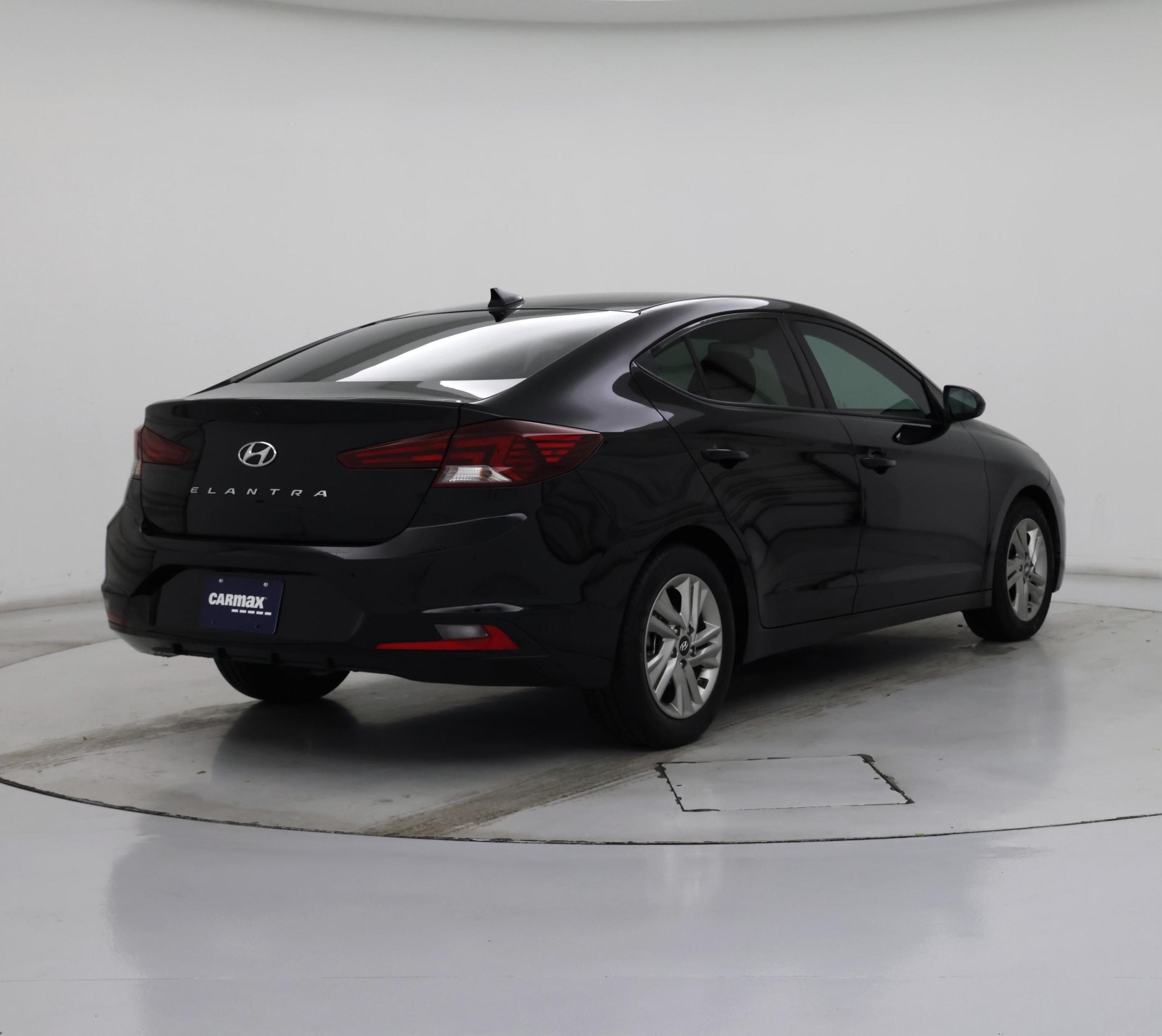 Thumbnail: 2020 Hyundai Elantra - 8