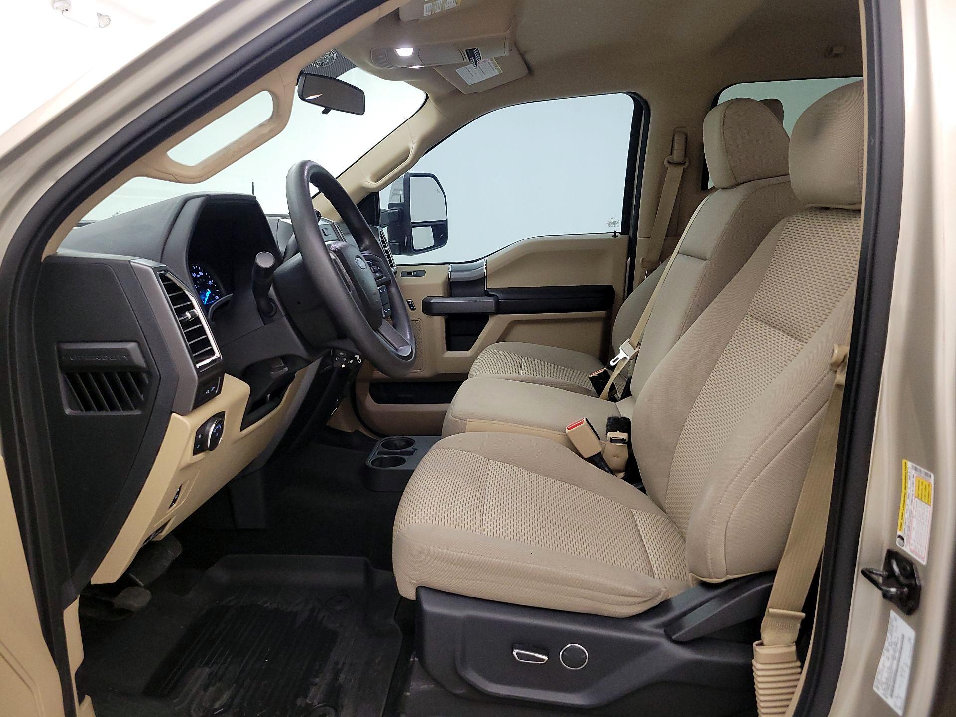 Thumbnail: 2017 Ford F-250 - 11