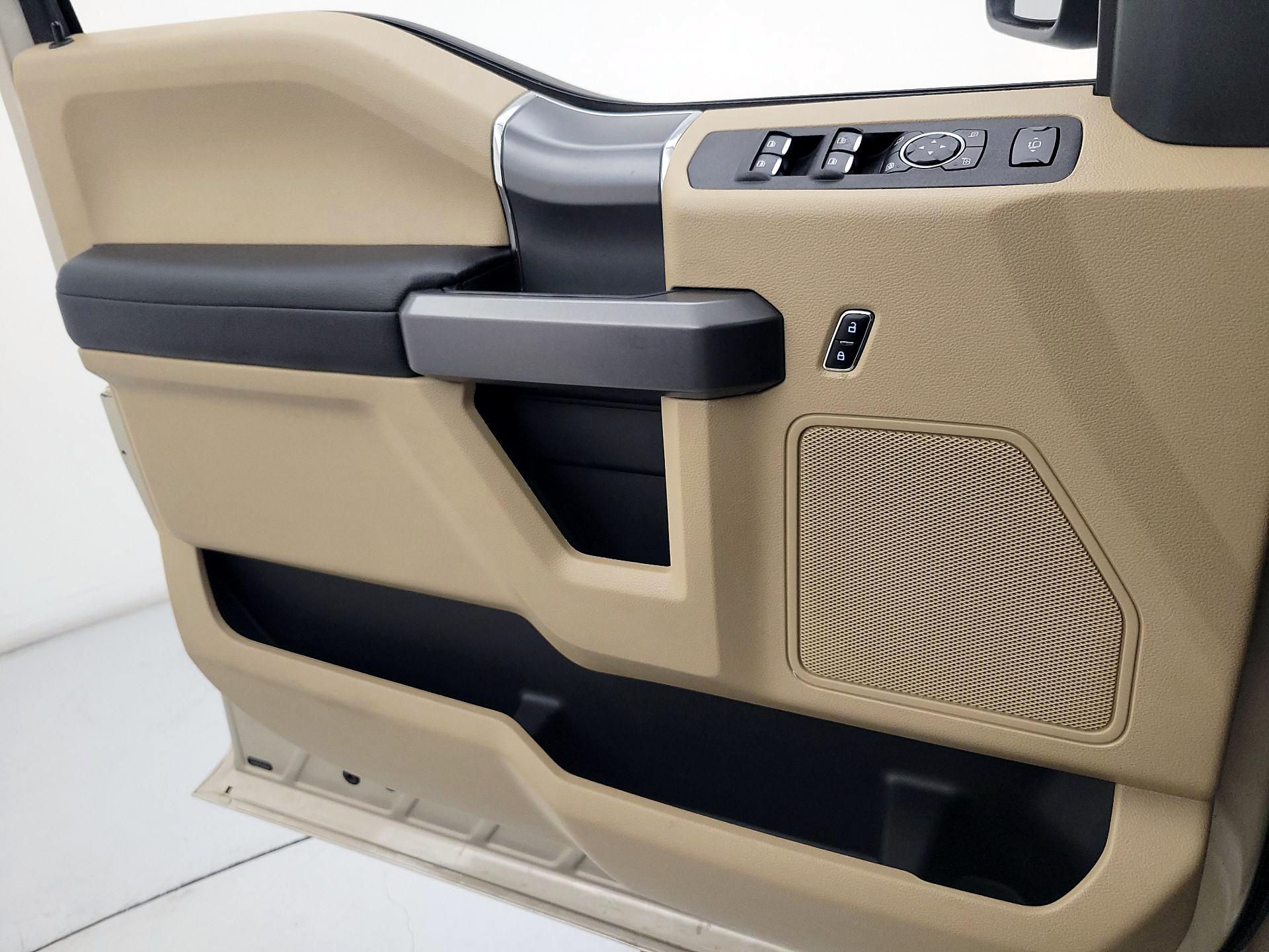 Thumbnail: 2017 Ford F-250 - 12