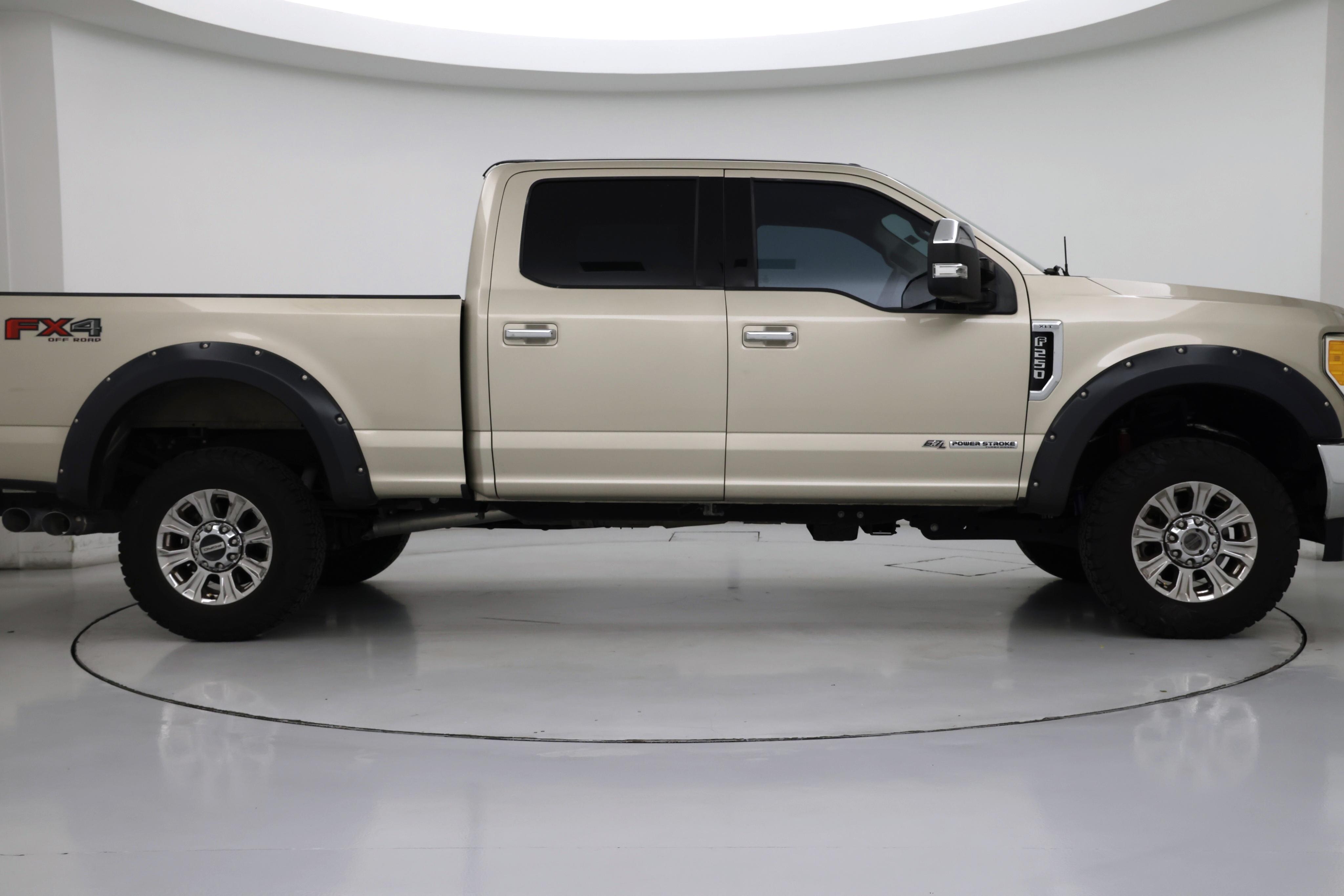 Thumbnail: 2017 Ford F-250 - 7