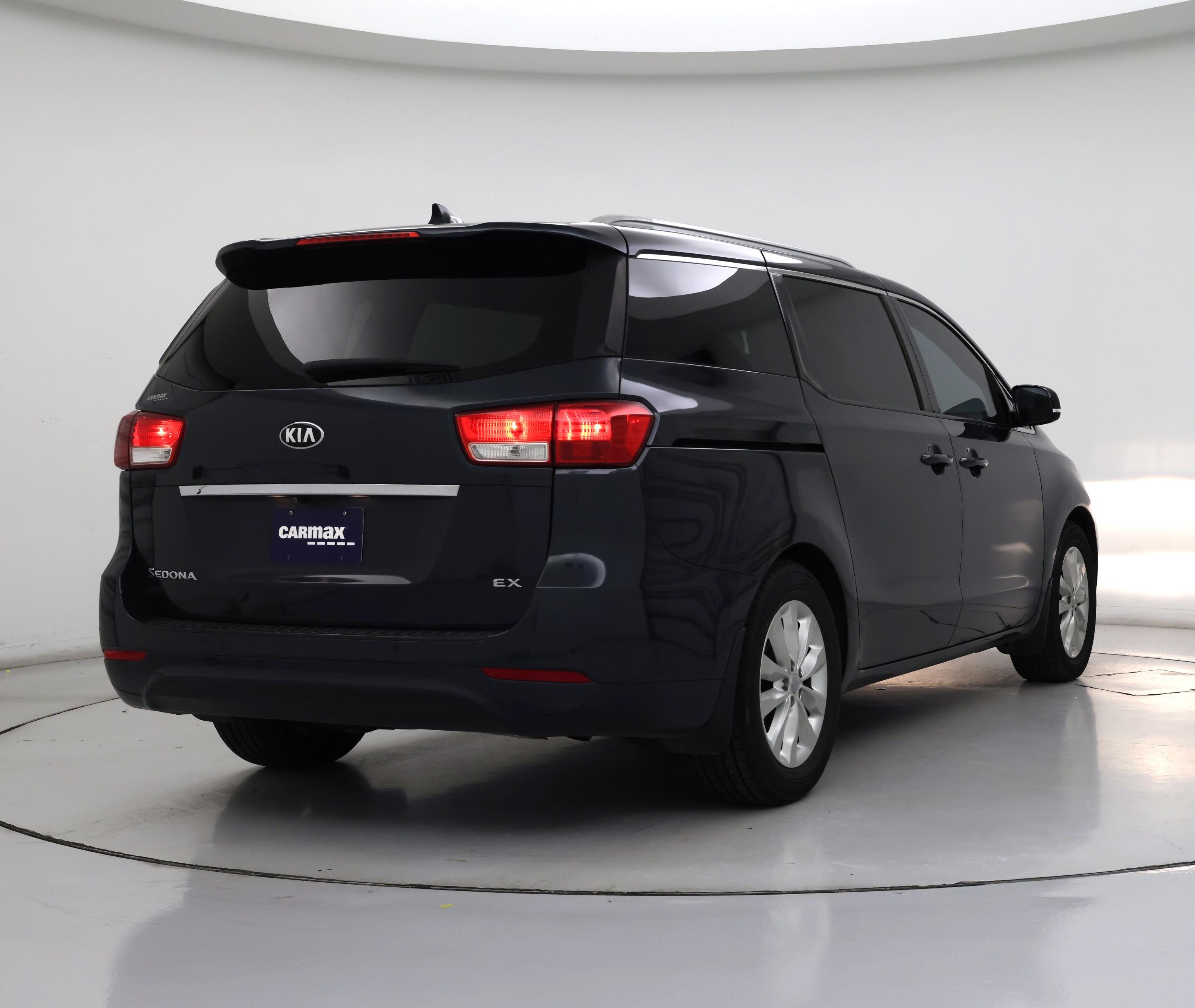 Thumbnail: 2017 Kia Sedona - 8