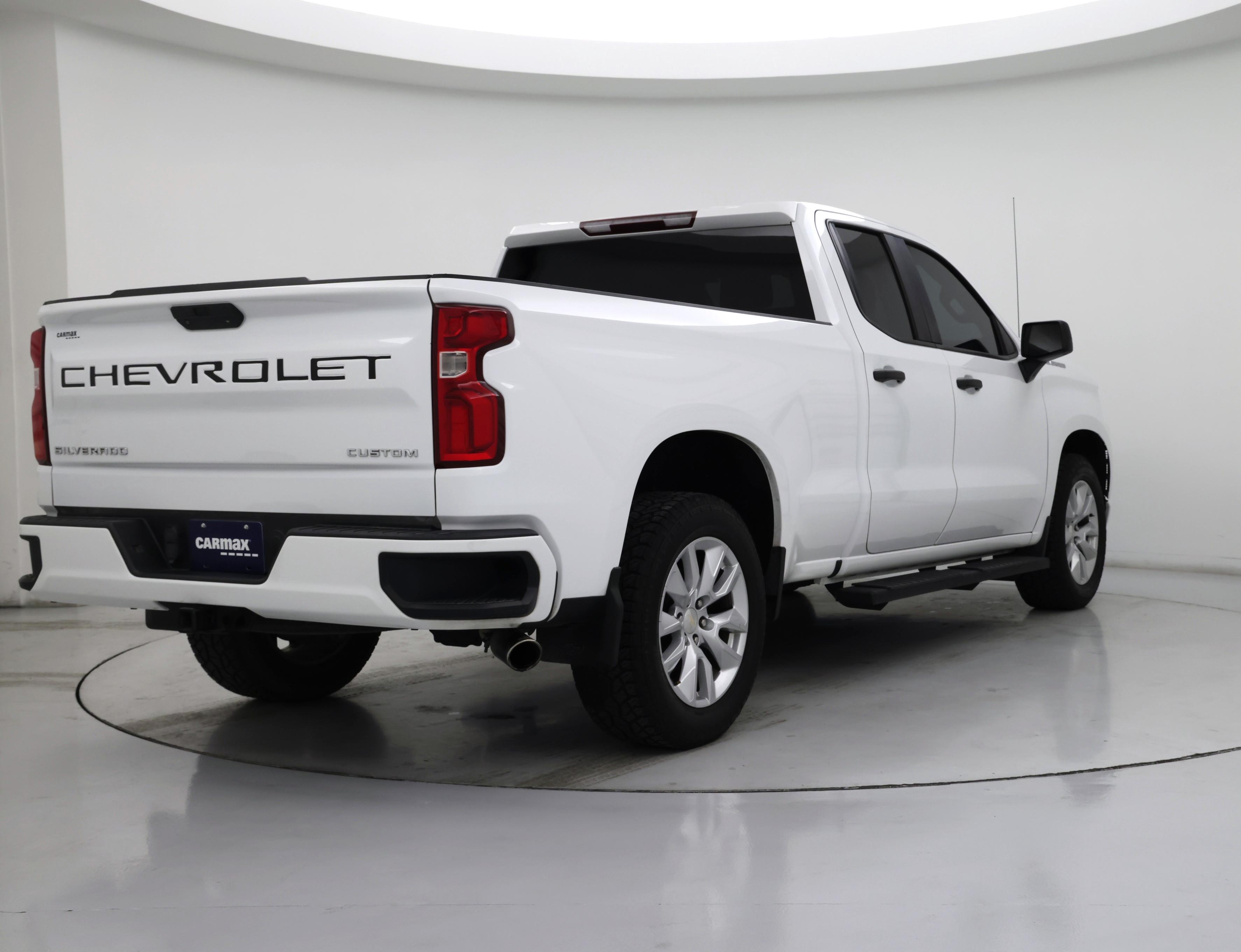 Thumbnail: 2019 Chevrolet Silverado 1500 - 8