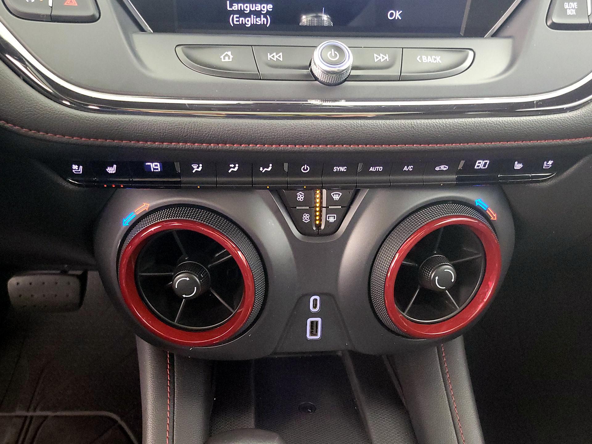 Thumbnail: 2020 Chevrolet Blazer - 17