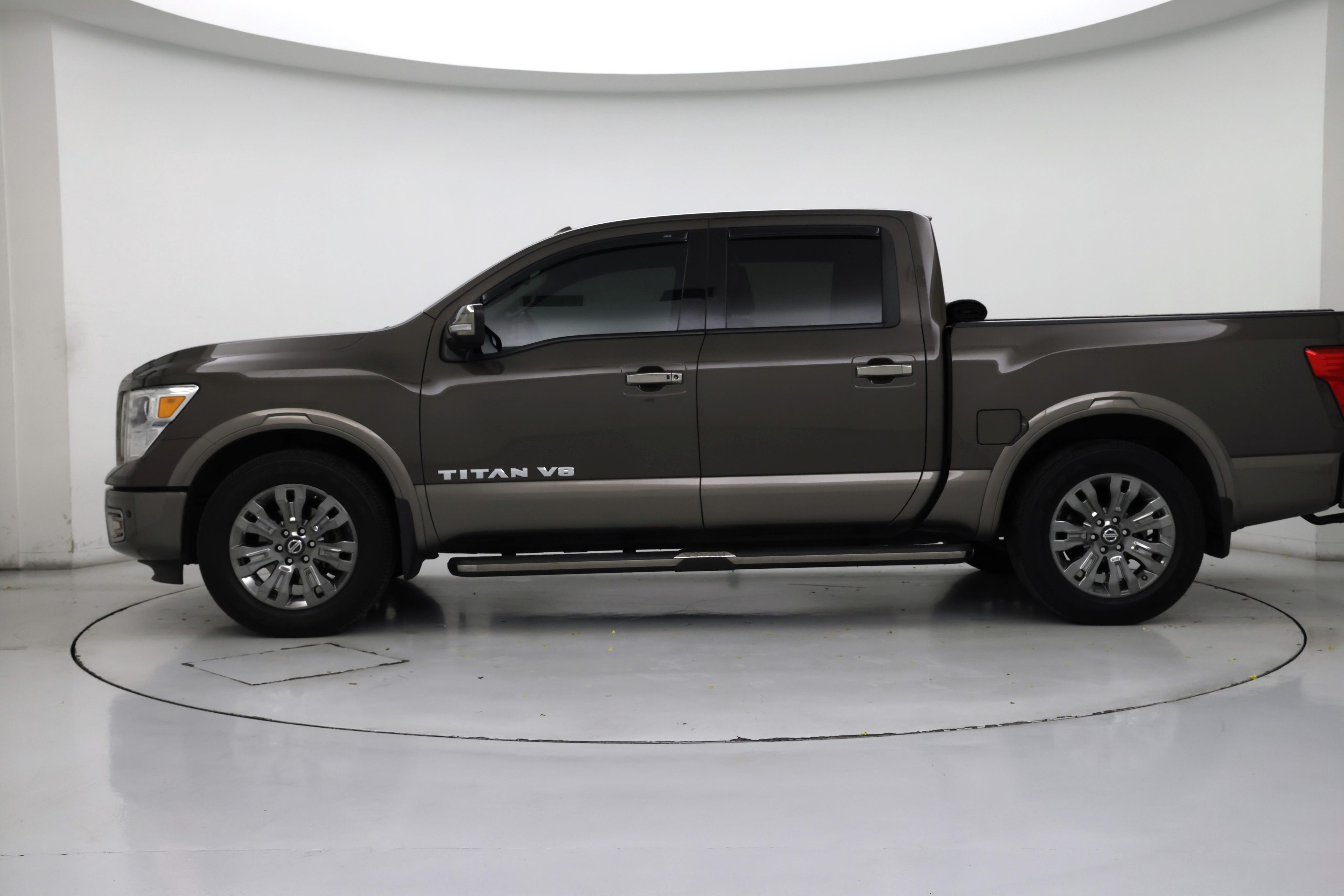 Thumbnail: 2019 Nissan Titan - 3