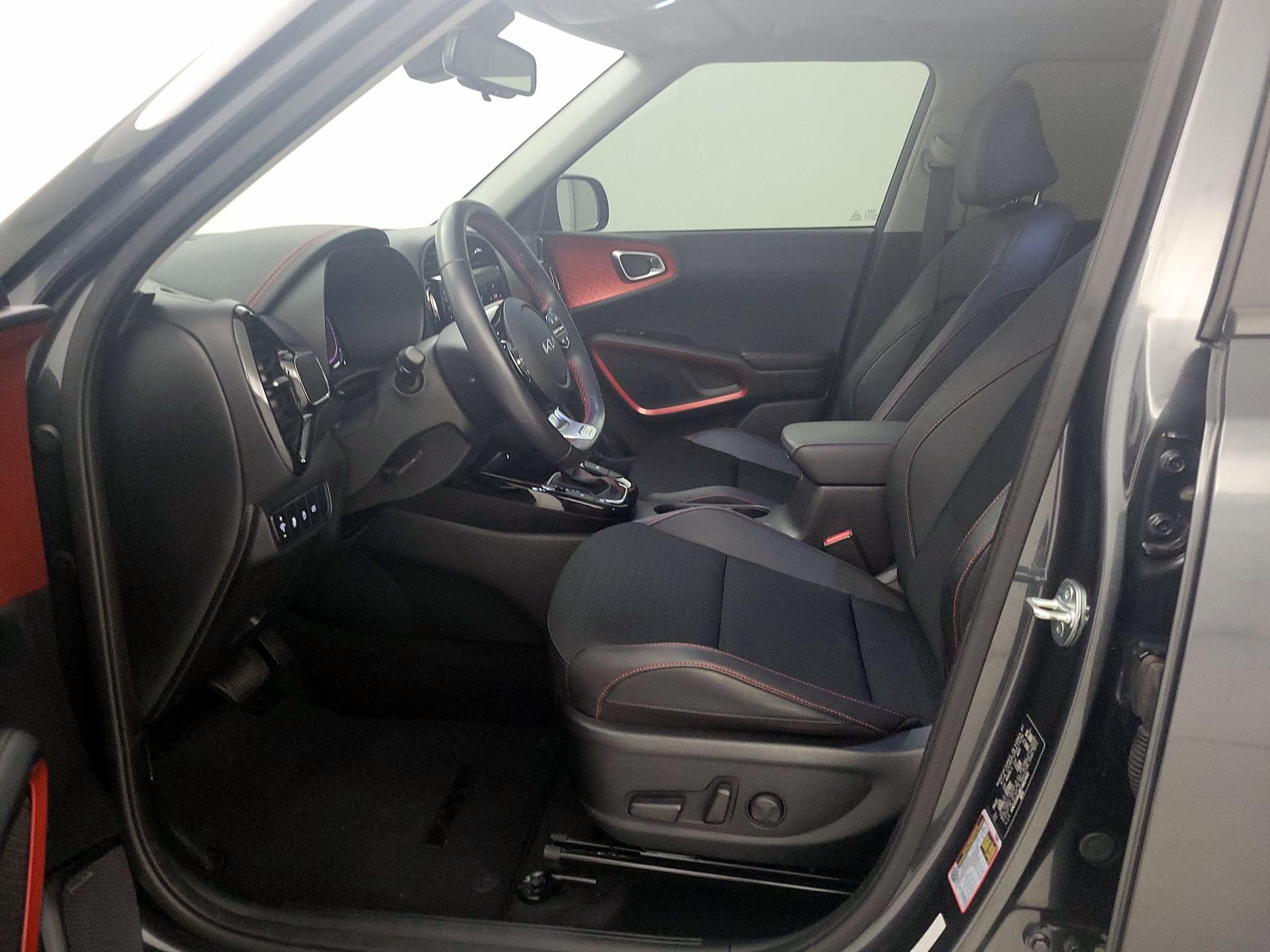 Thumbnail: 2023 Kia Soul - 11