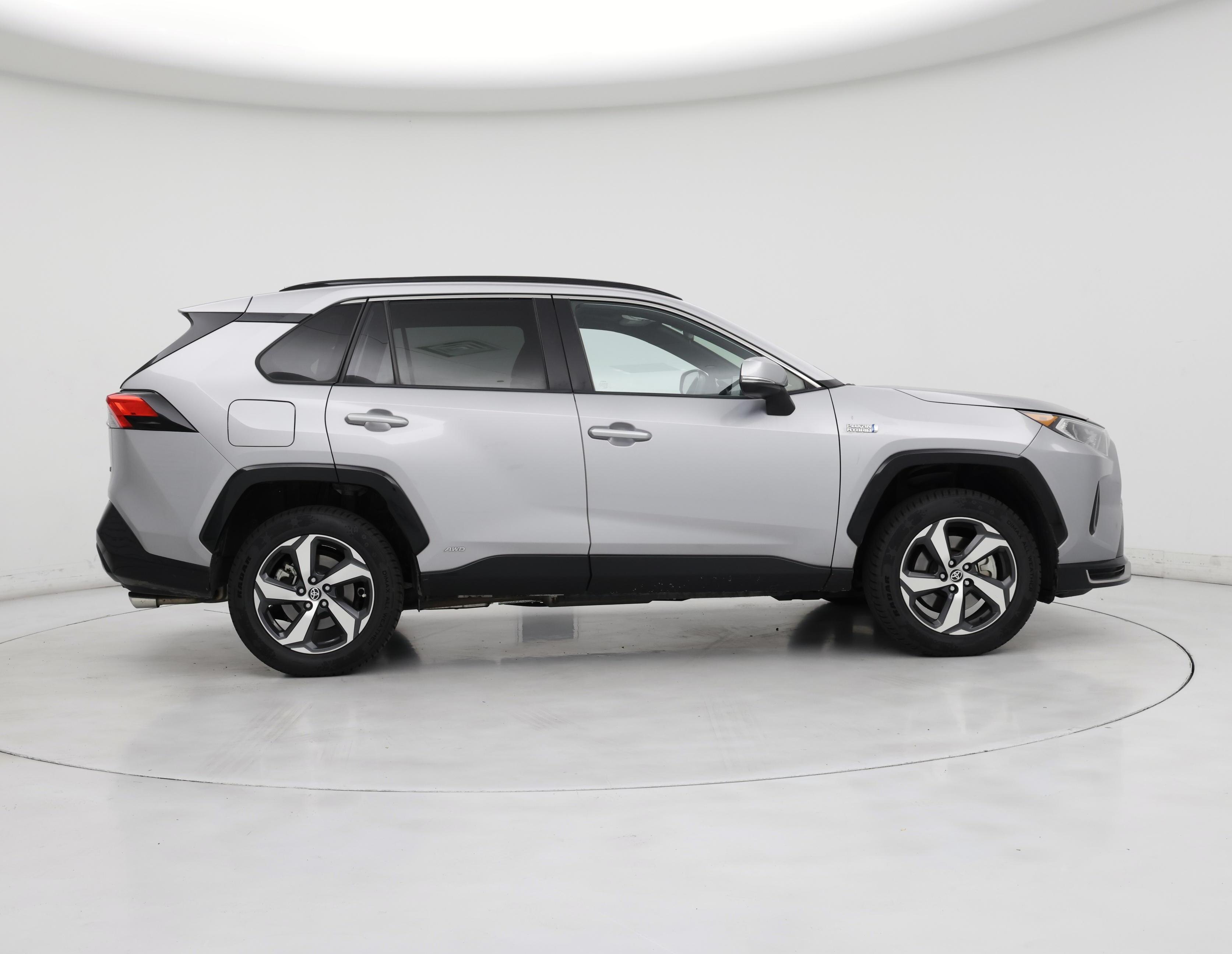 Thumbnail: 2021 Toyota RAV4 - 7