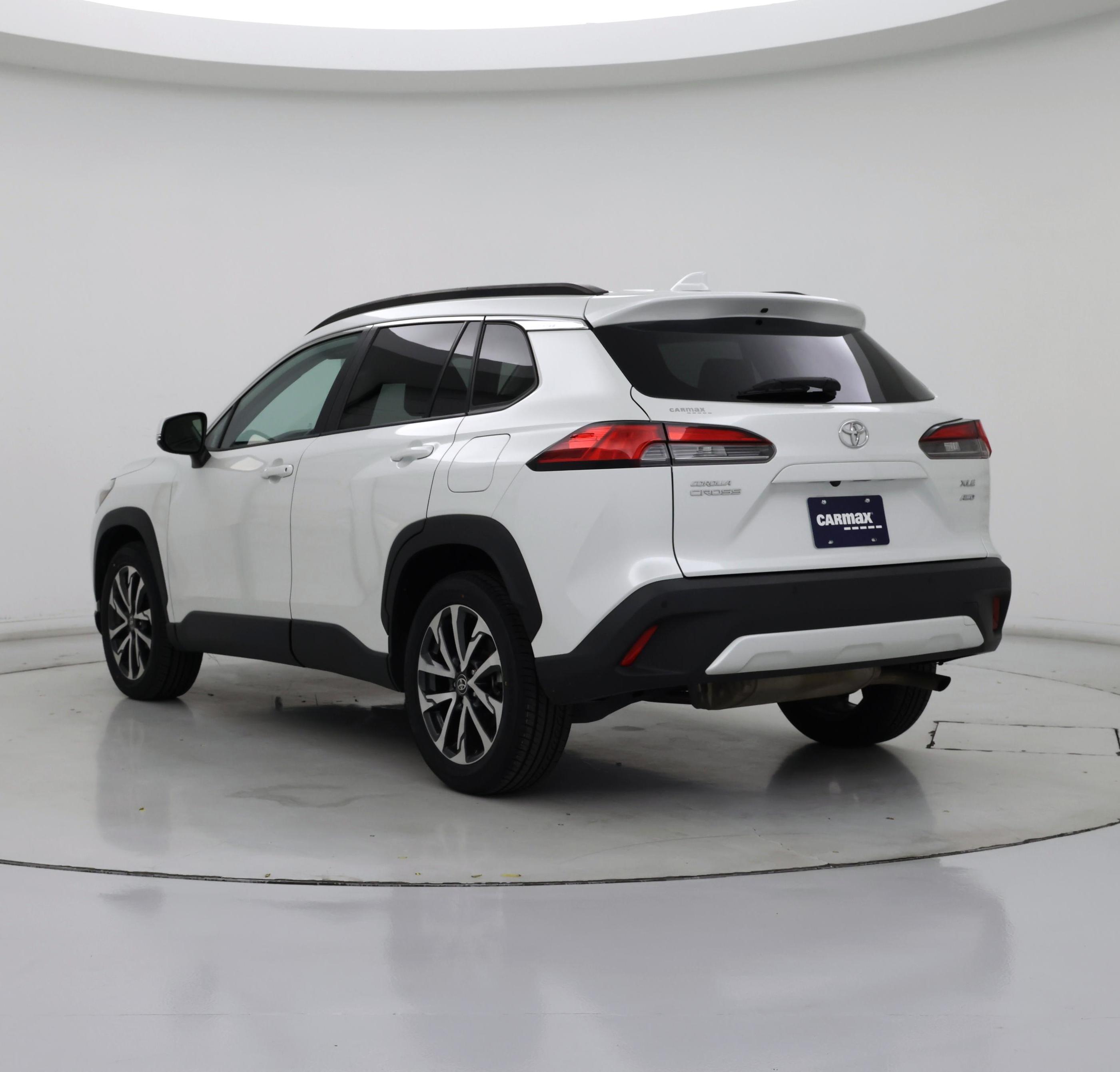 Thumbnail: 2022 Toyota Corolla Cross - 2