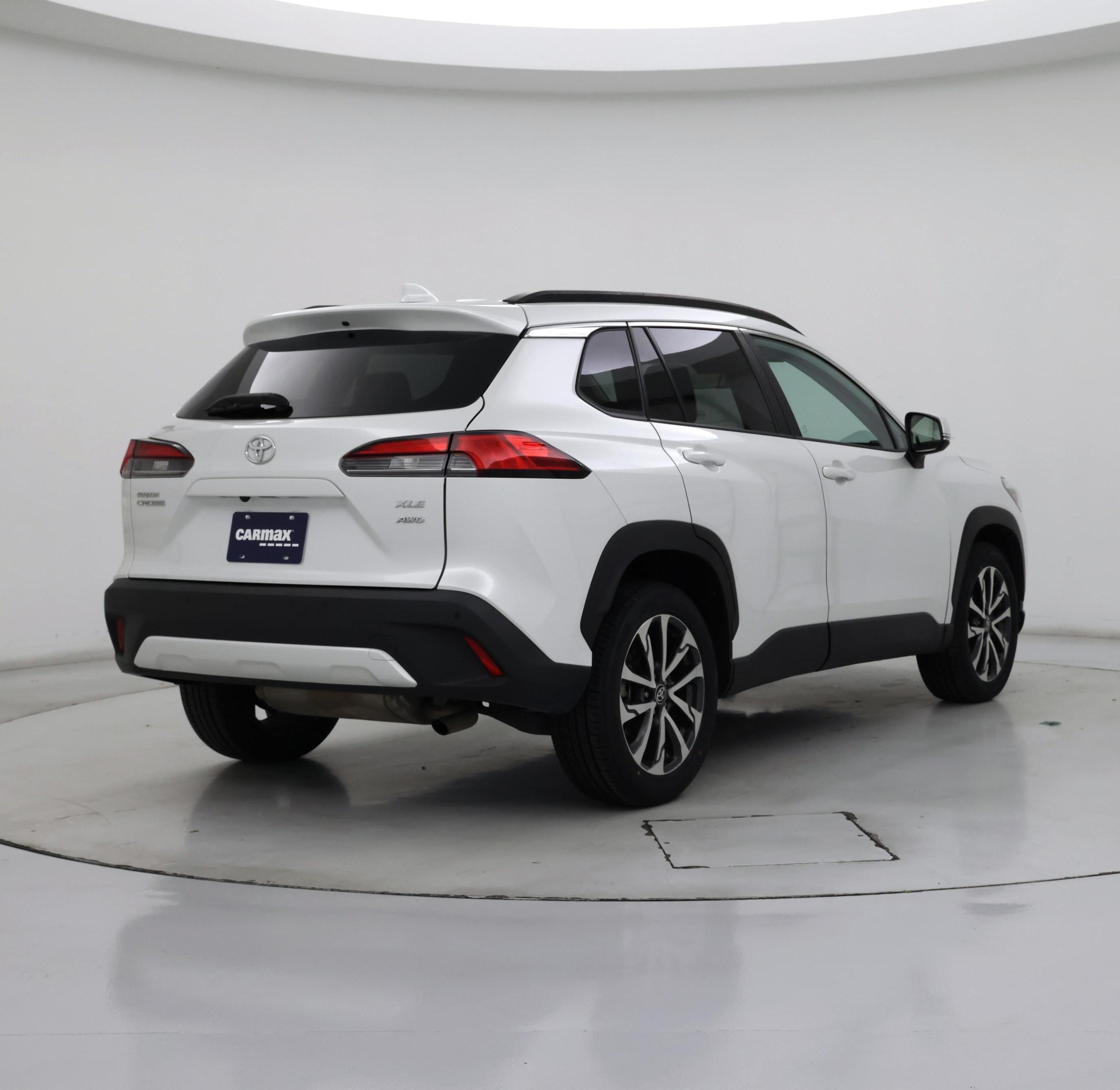 Thumbnail: 2022 Toyota Corolla Cross - 8