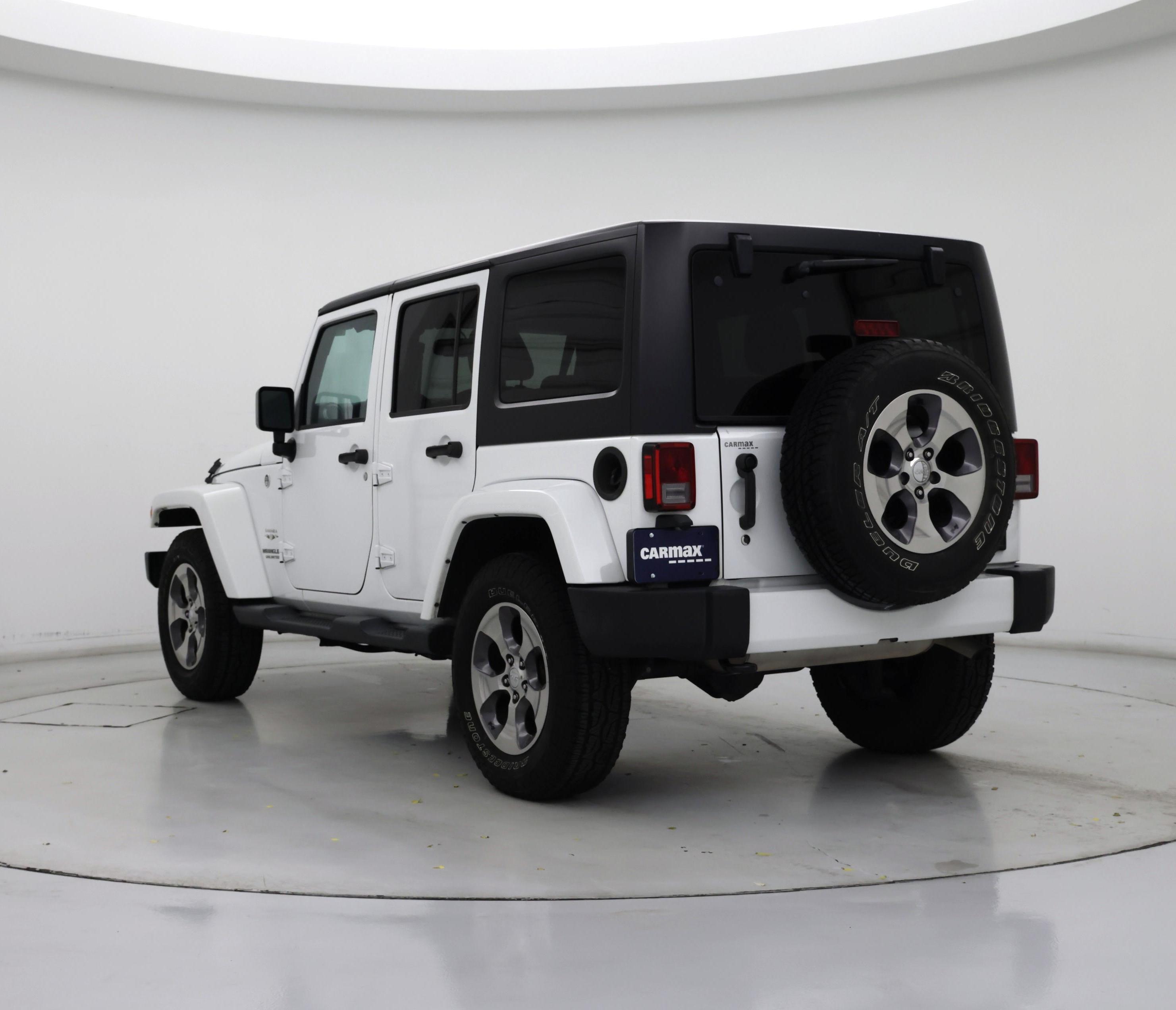 Thumbnail: 2016 Jeep Wrangler - 2