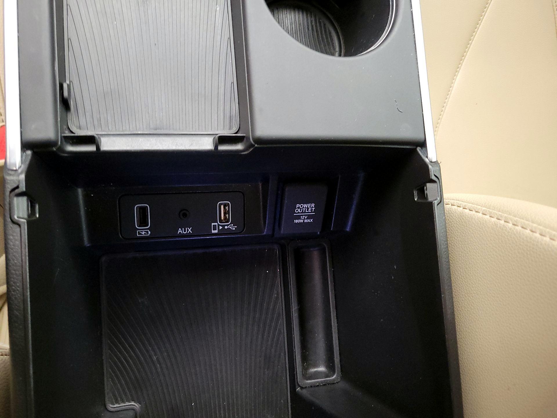 Thumbnail: 2021 Acura TLX - 18