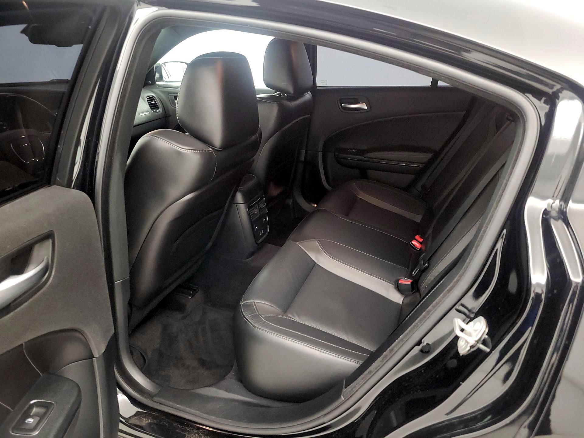 Thumbnail: 2018 Dodge Charger - 19