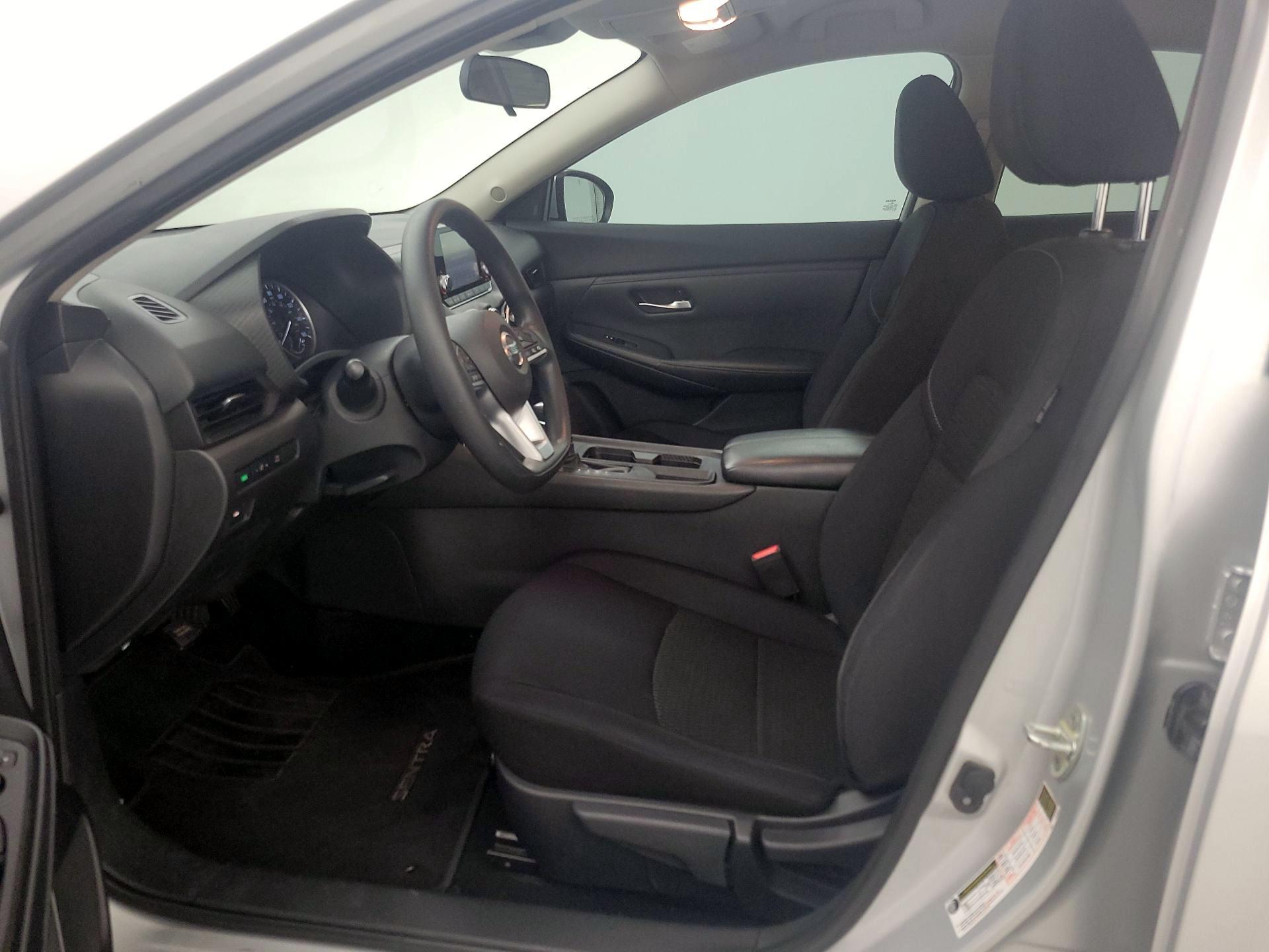 Thumbnail: 2021 Nissan Sentra - 11