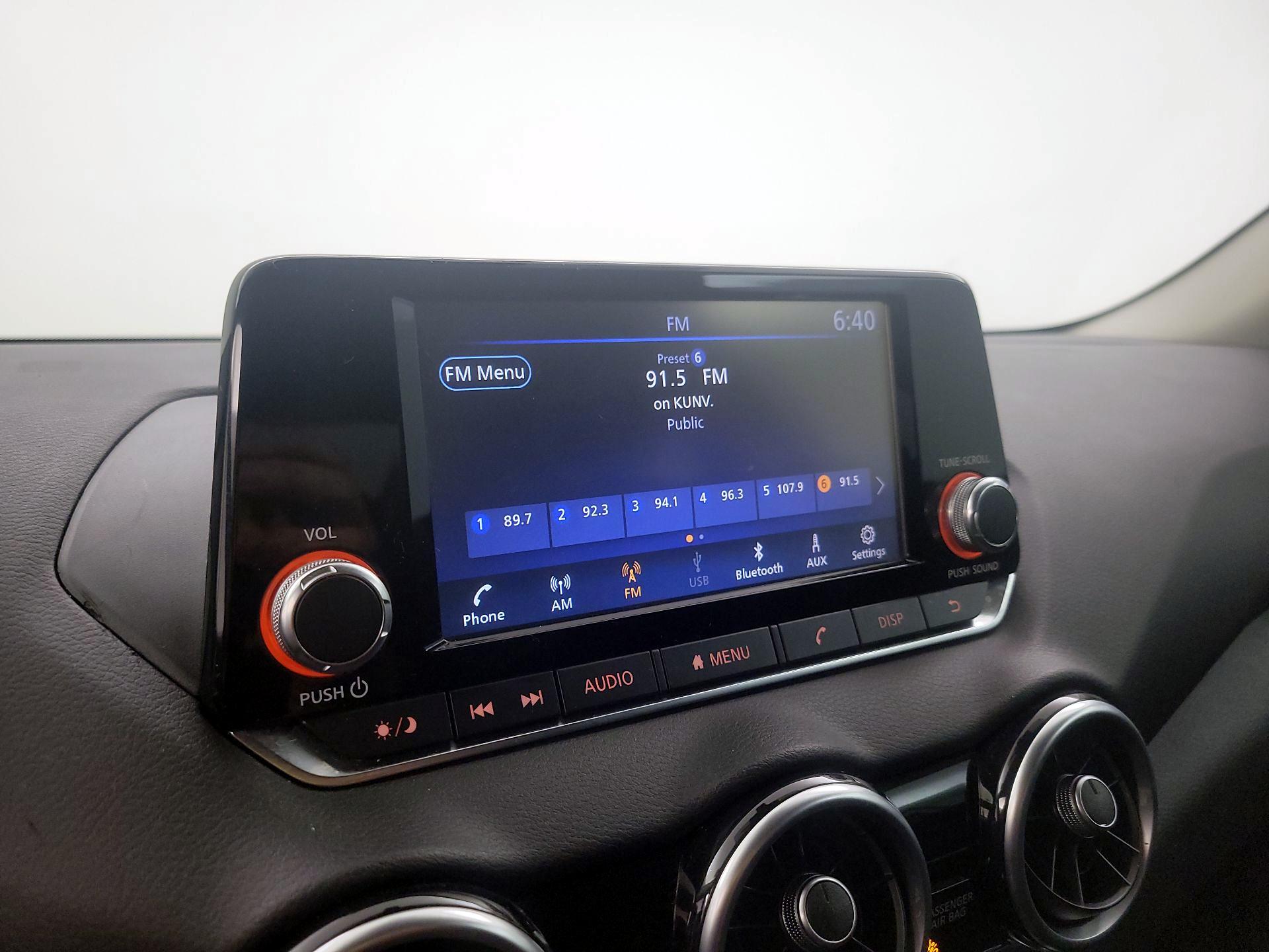 Thumbnail: 2021 Nissan Sentra - 15