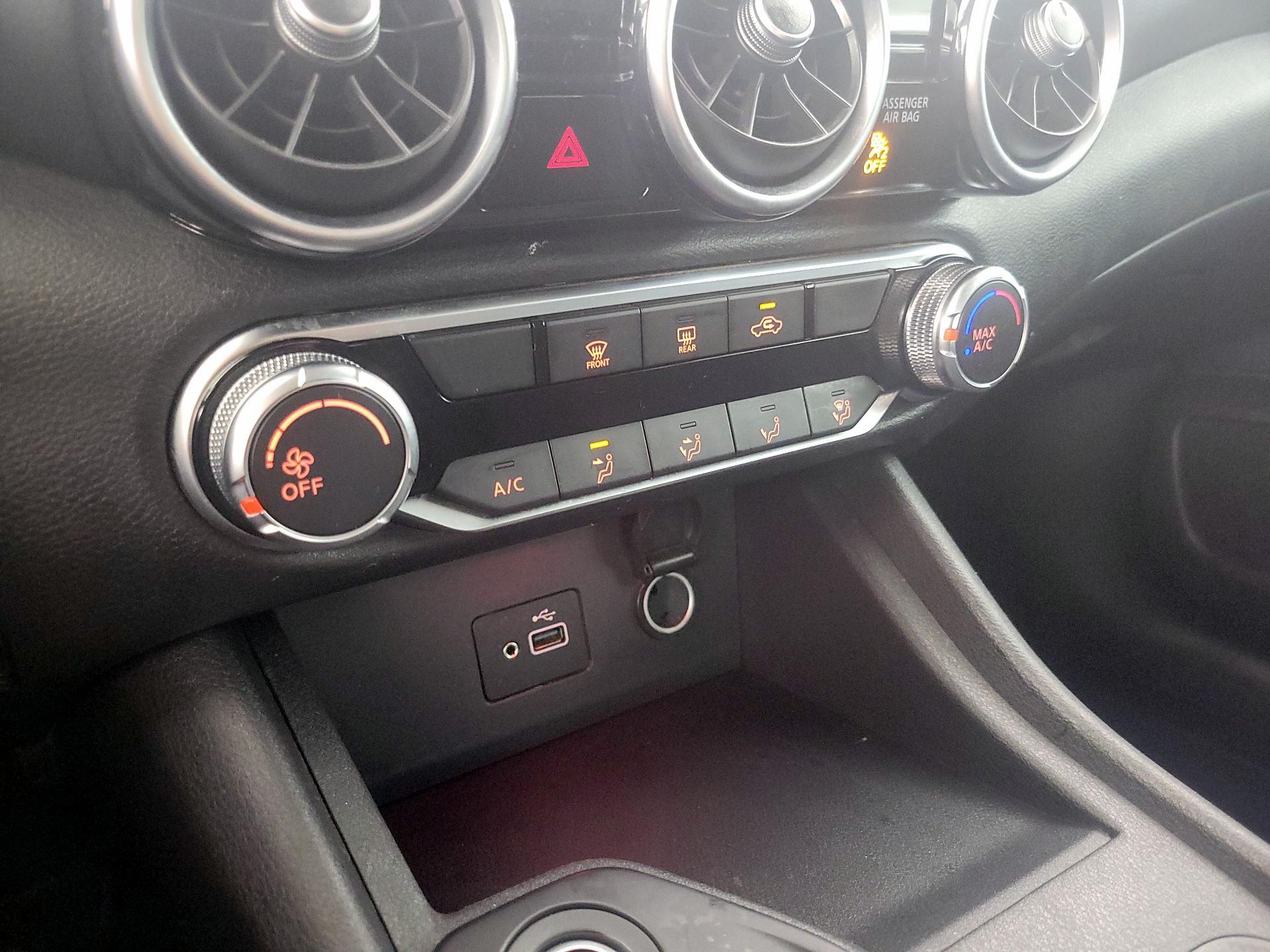 Thumbnail: 2021 Nissan Sentra - 16