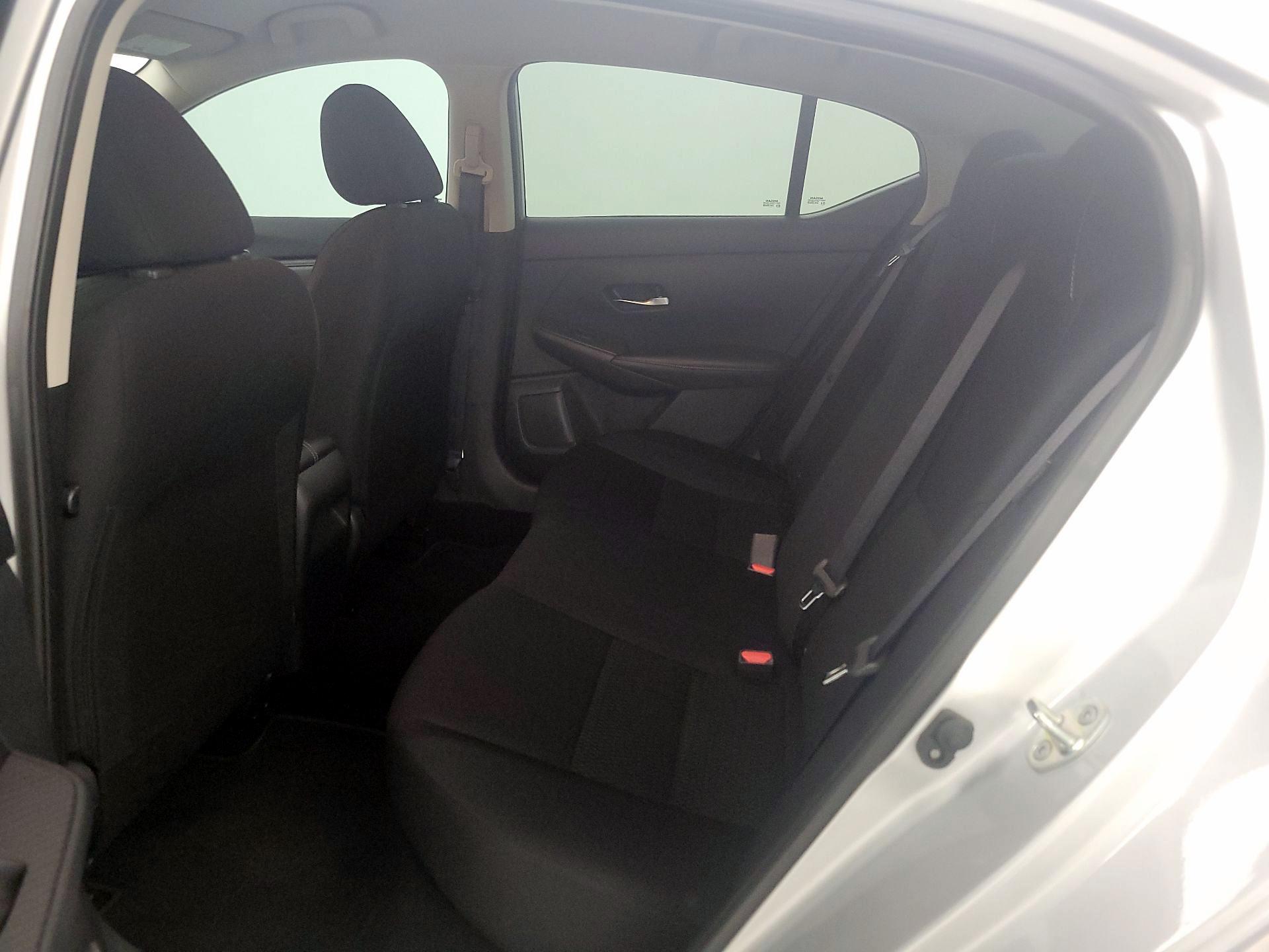 Thumbnail: 2021 Nissan Sentra - 19