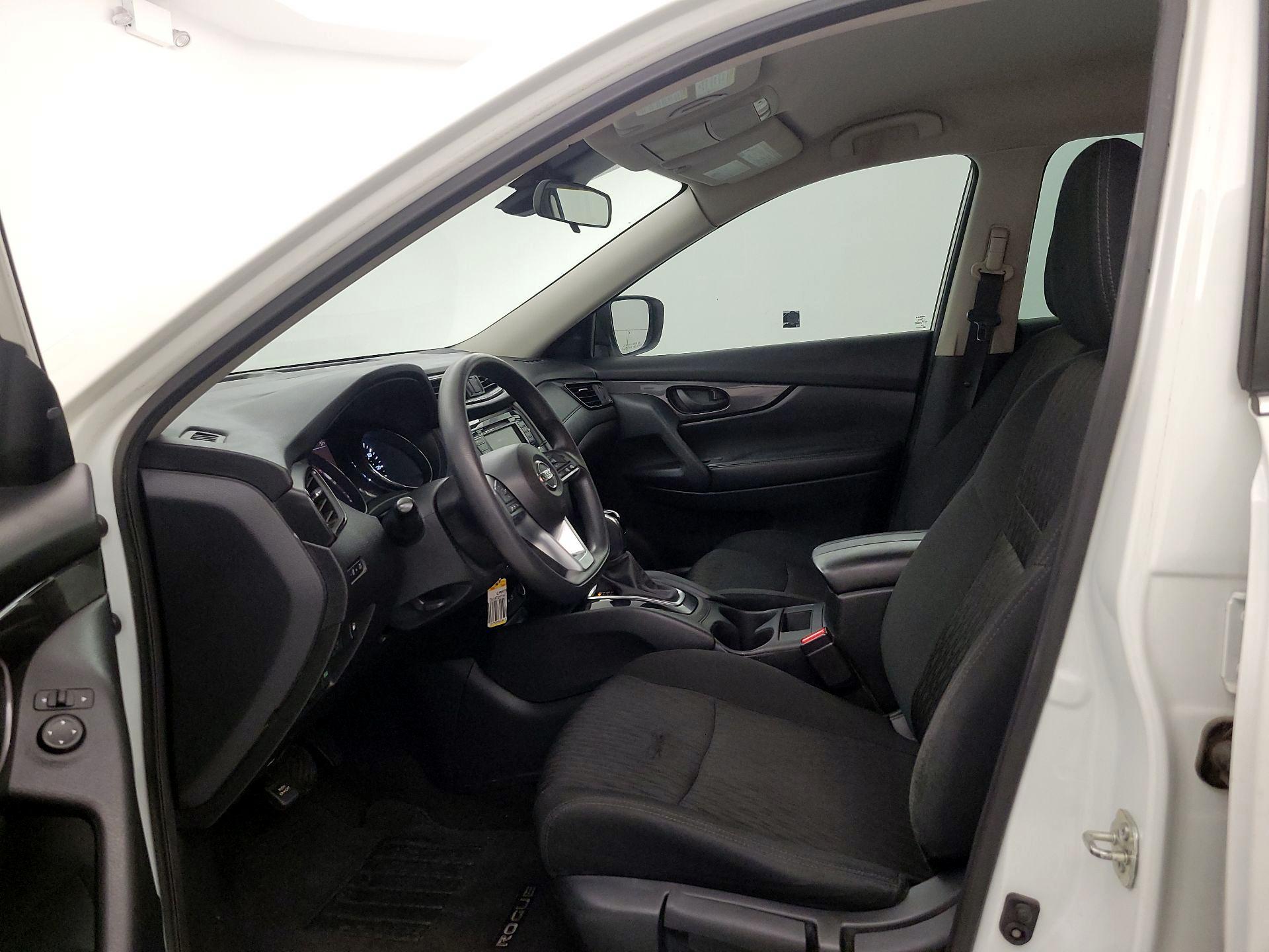 Thumbnail: 2019 Nissan Rogue - 11