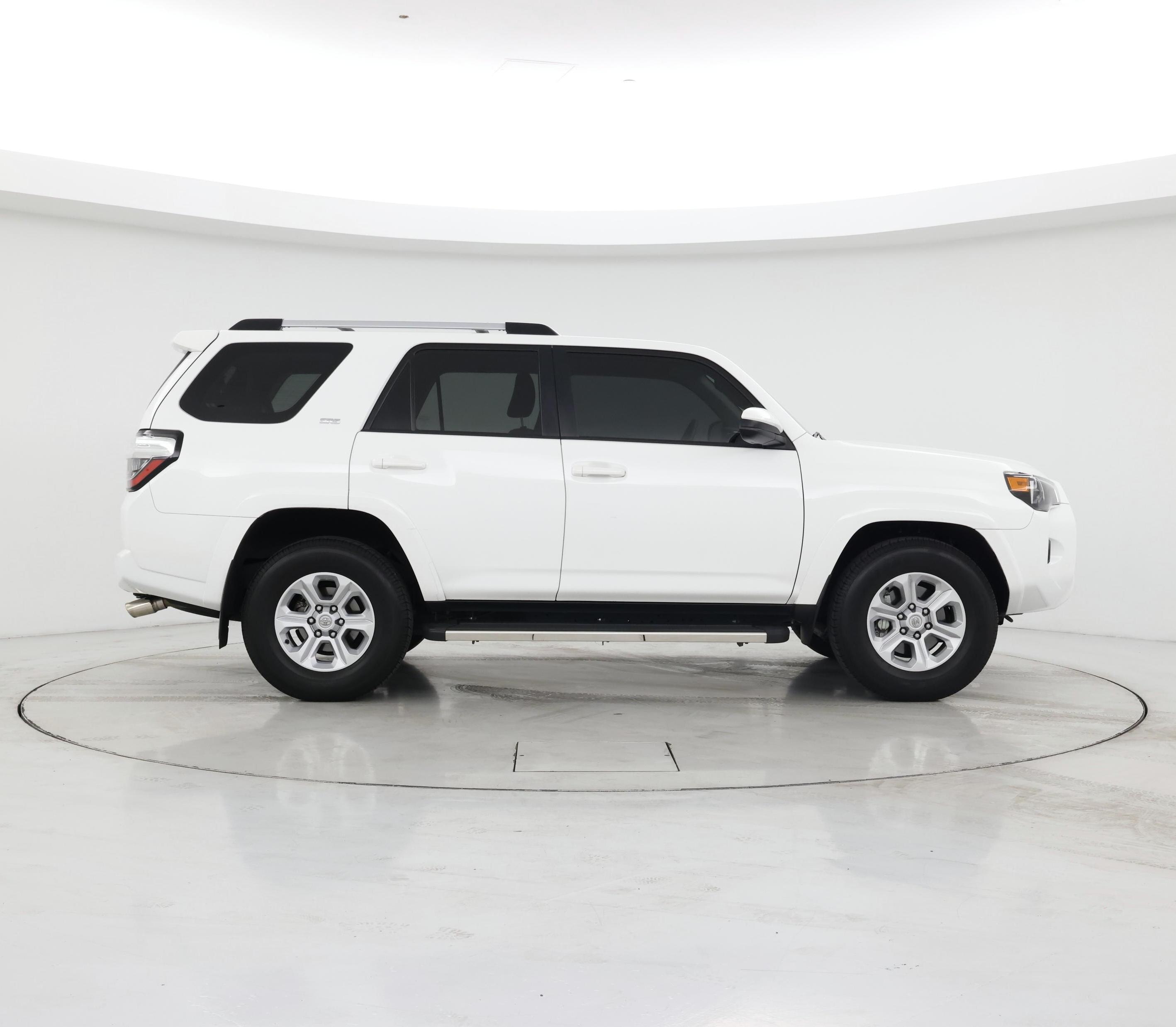 Thumbnail: 2023 Toyota 4Runner - 7