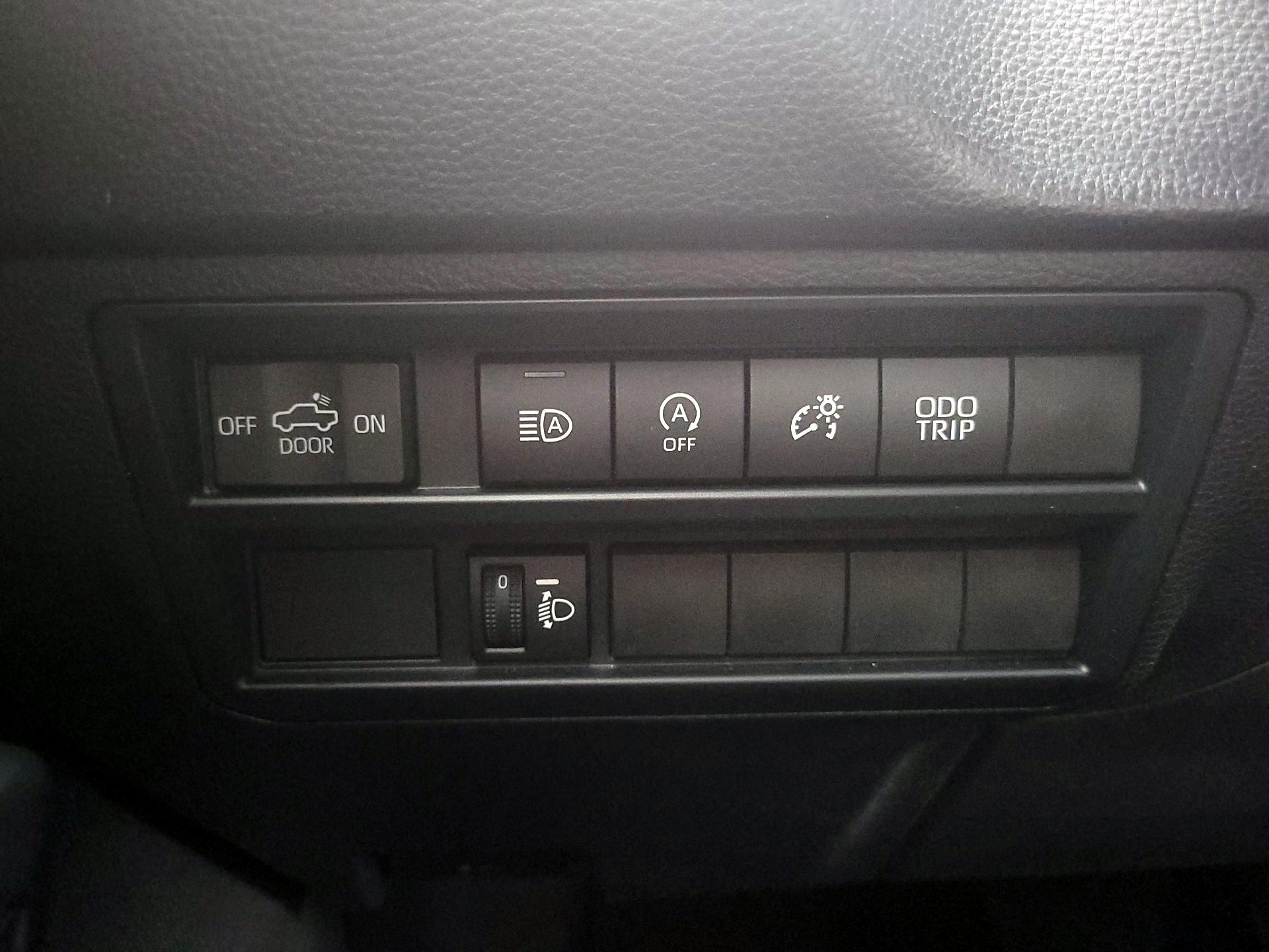 Thumbnail: 2025 Toyota Tundra - 13