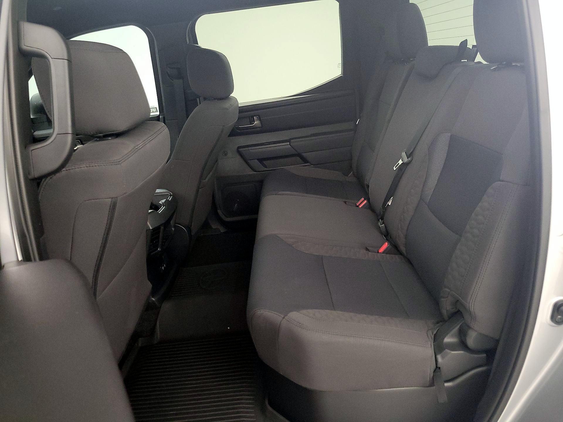 Thumbnail: 2025 Toyota Tundra - 19