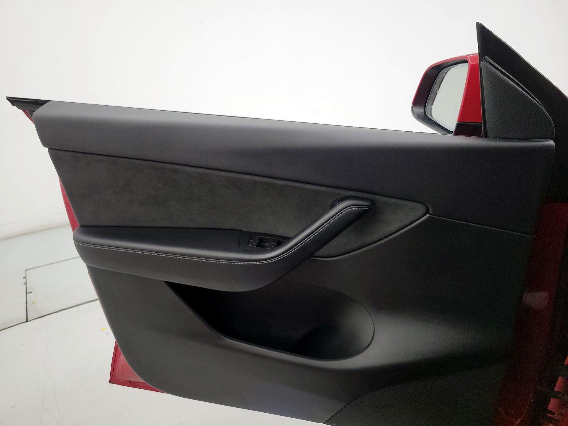 Thumbnail: 2021 Tesla Model Y - 12