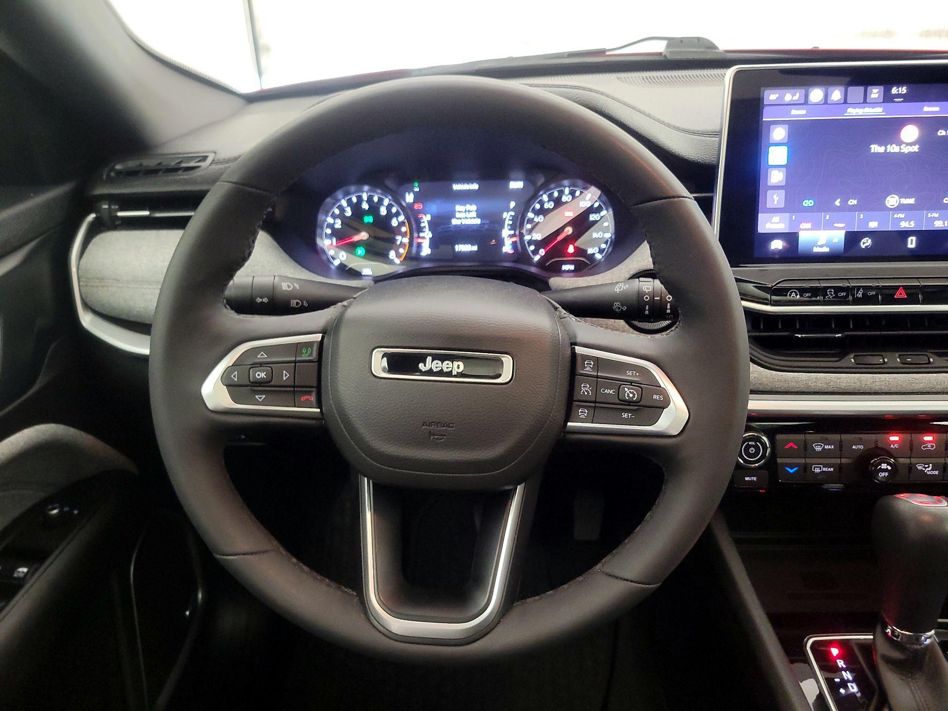 Thumbnail: 2023 Jeep Compass - 10