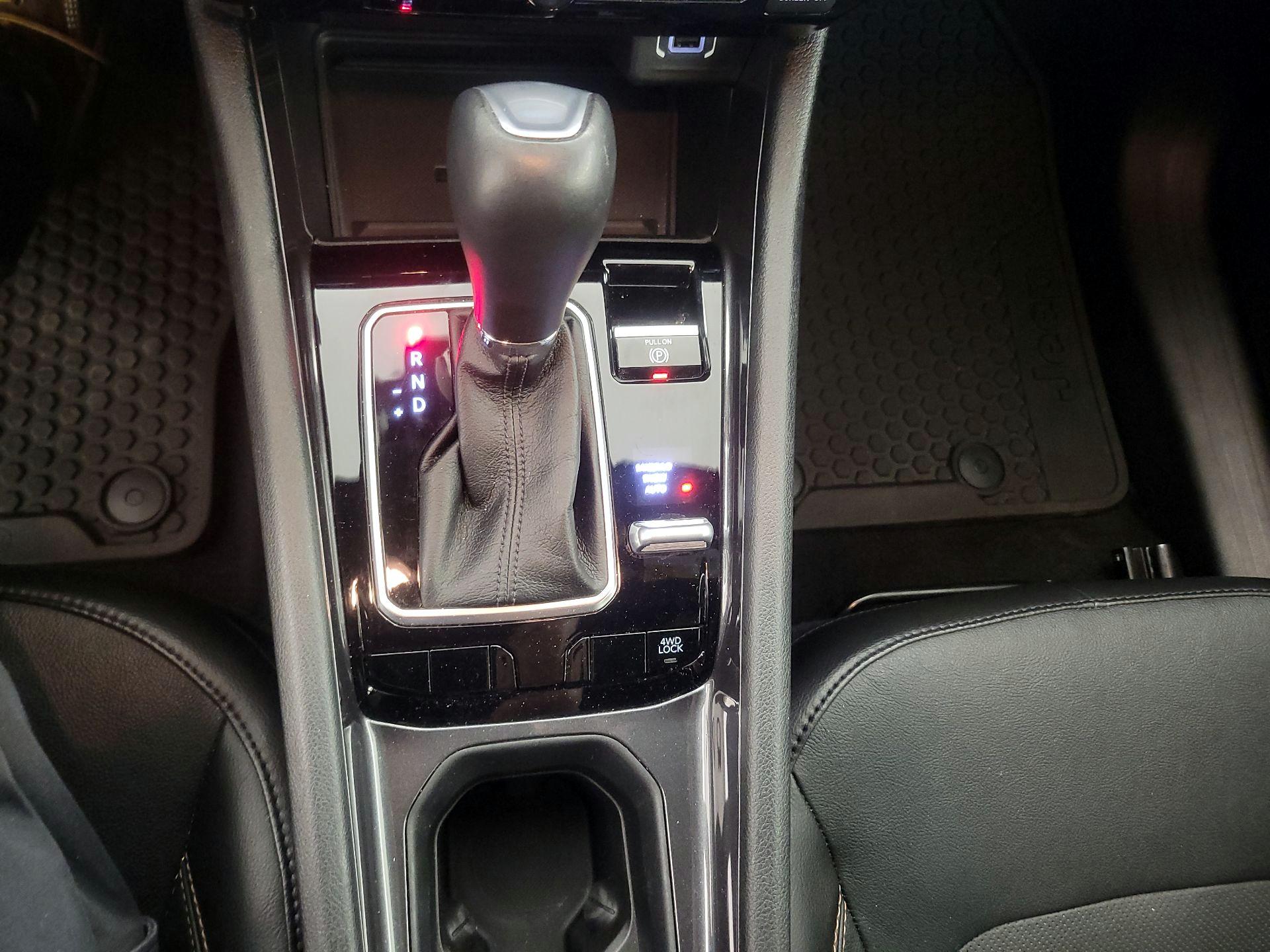 Thumbnail: 2023 Jeep Compass - 17