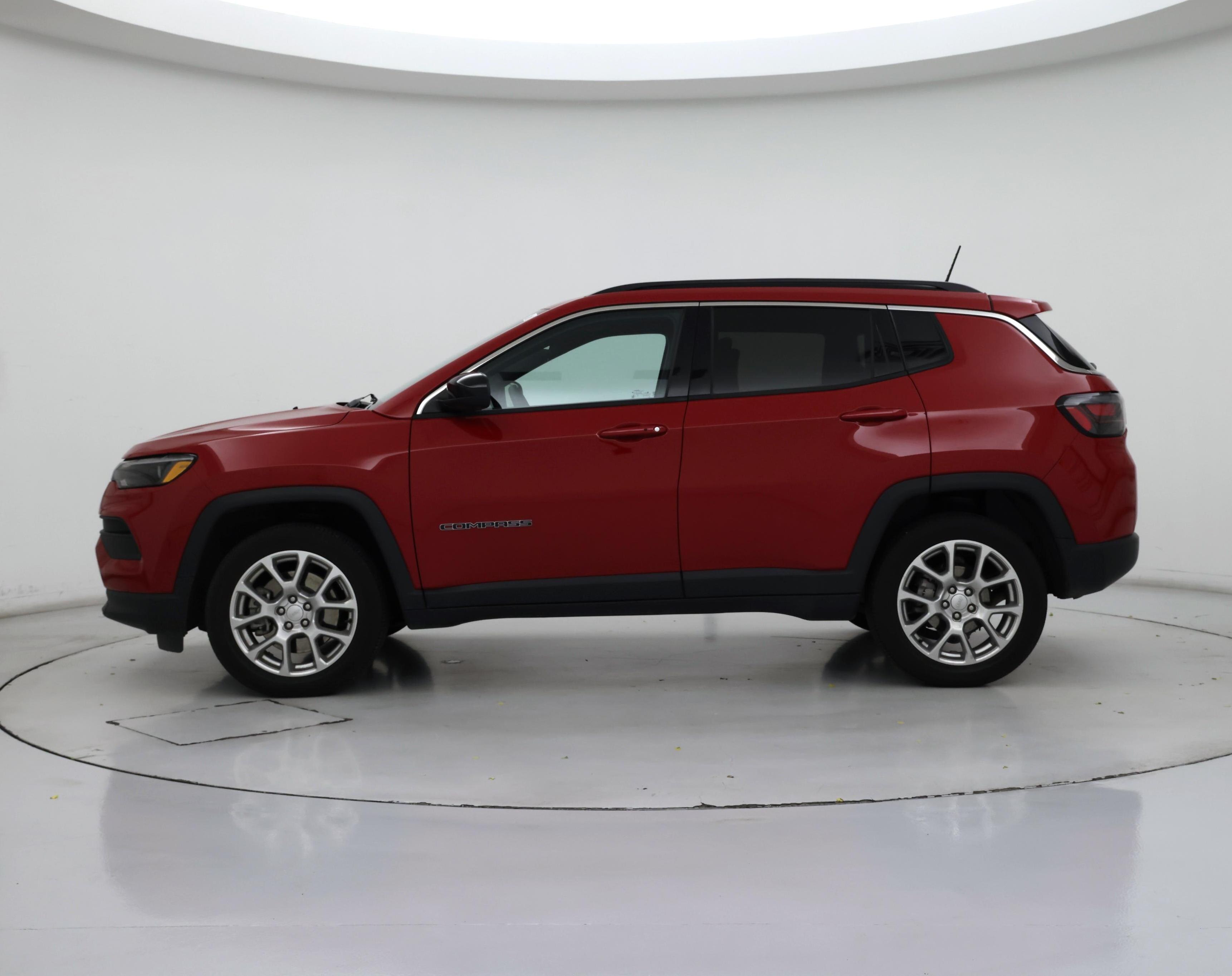 Thumbnail: 2023 Jeep Compass - 3