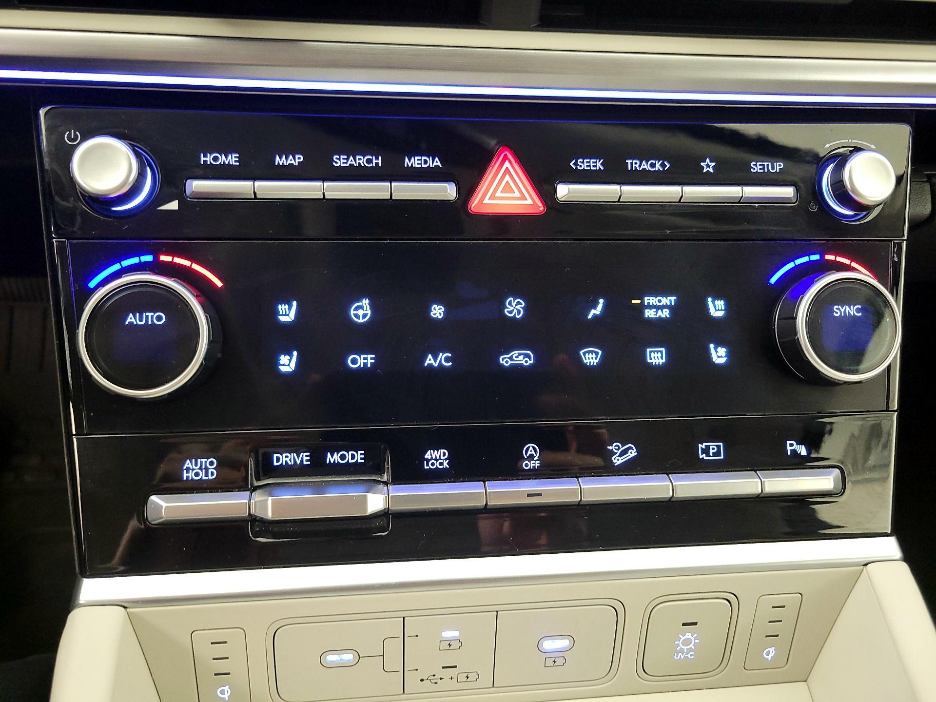 Thumbnail: 2025 Hyundai Santa Fe - 17