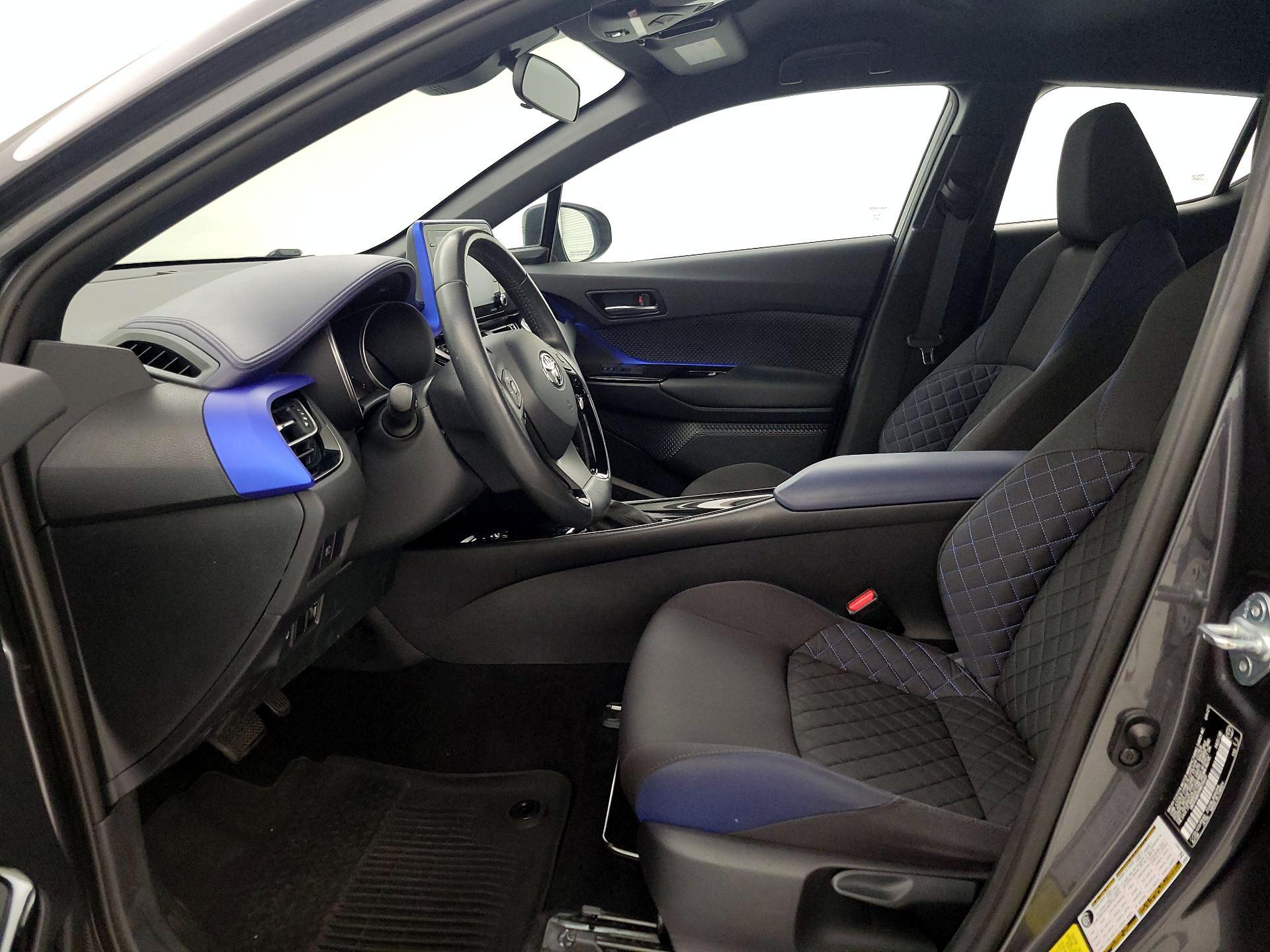 Thumbnail: 2021 Toyota C-HR - 11