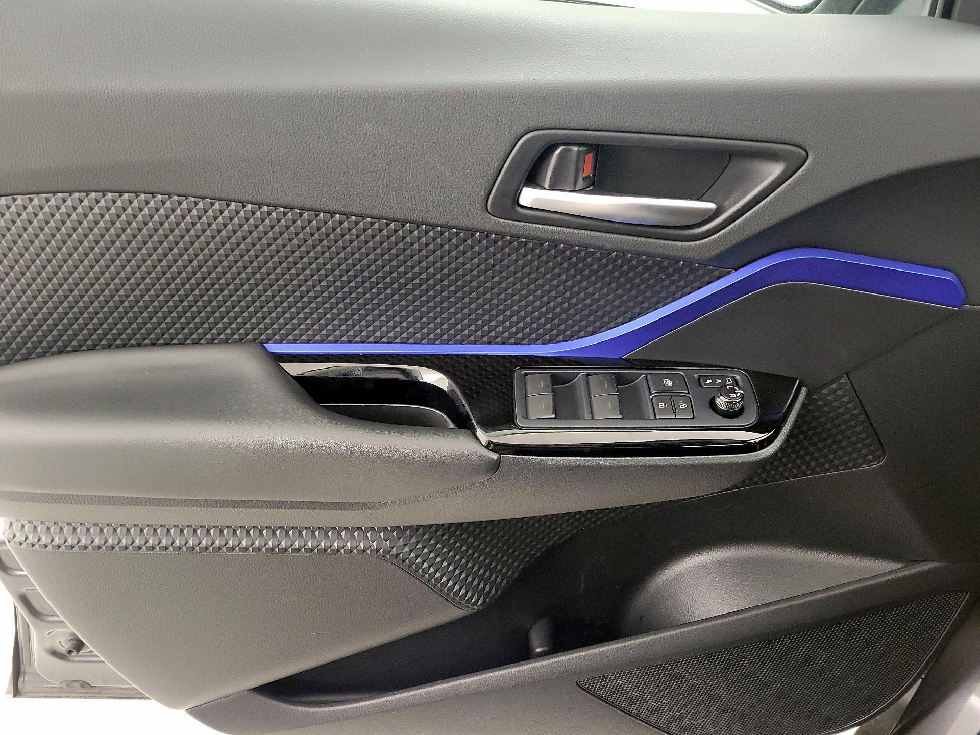 Thumbnail: 2021 Toyota C-HR - 12