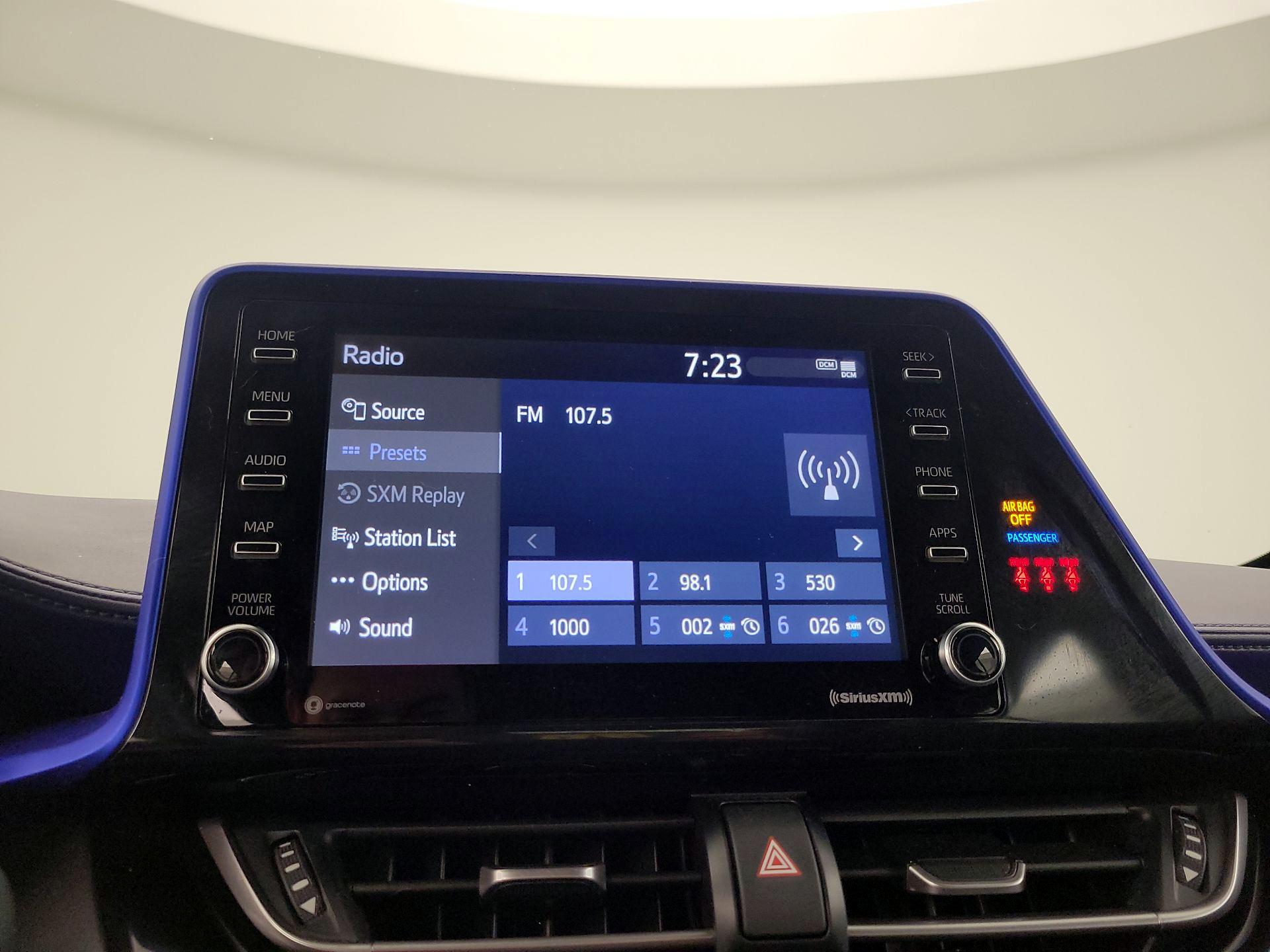 Thumbnail: 2021 Toyota C-HR - 15