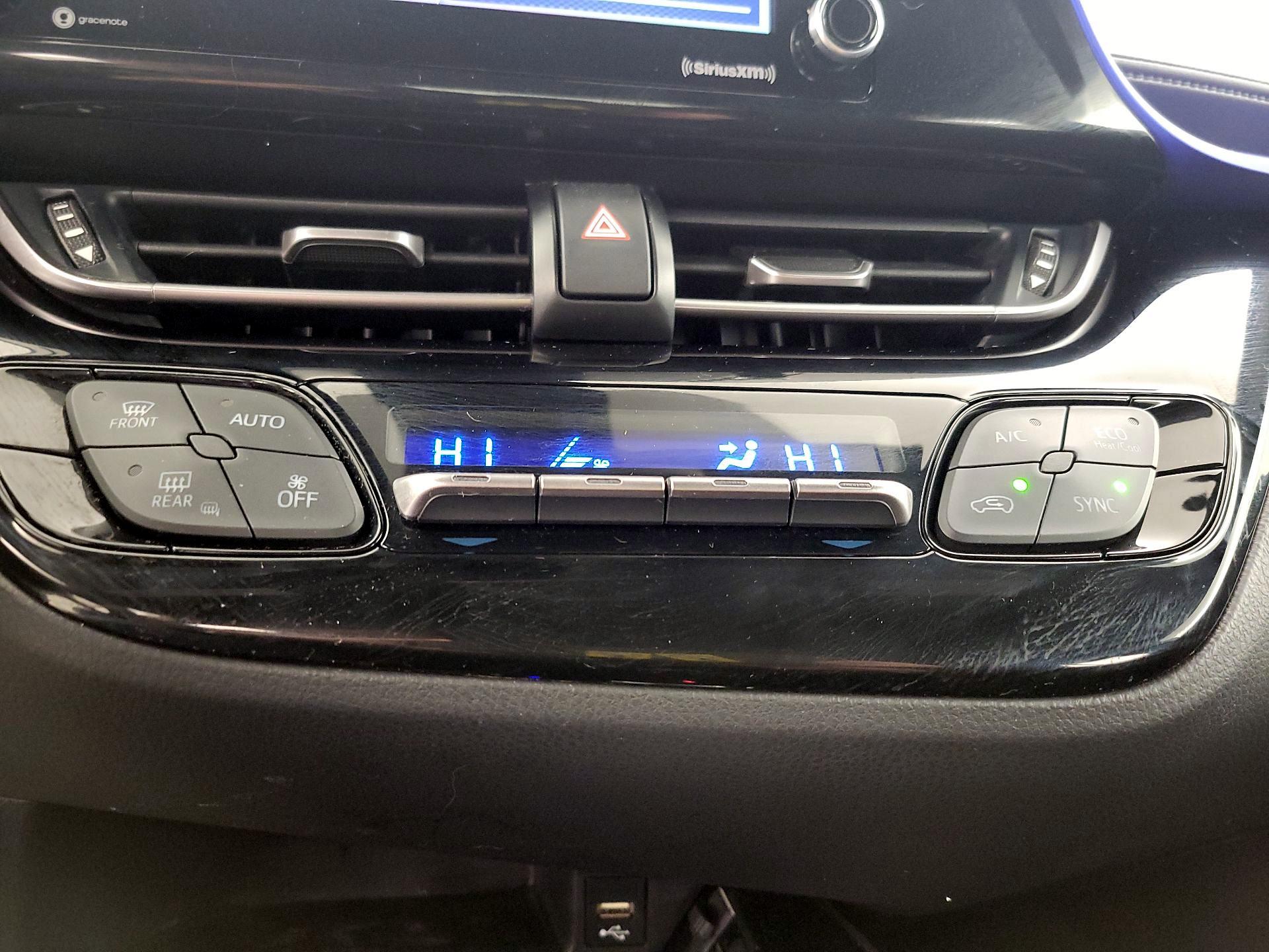 Thumbnail: 2021 Toyota C-HR - 16