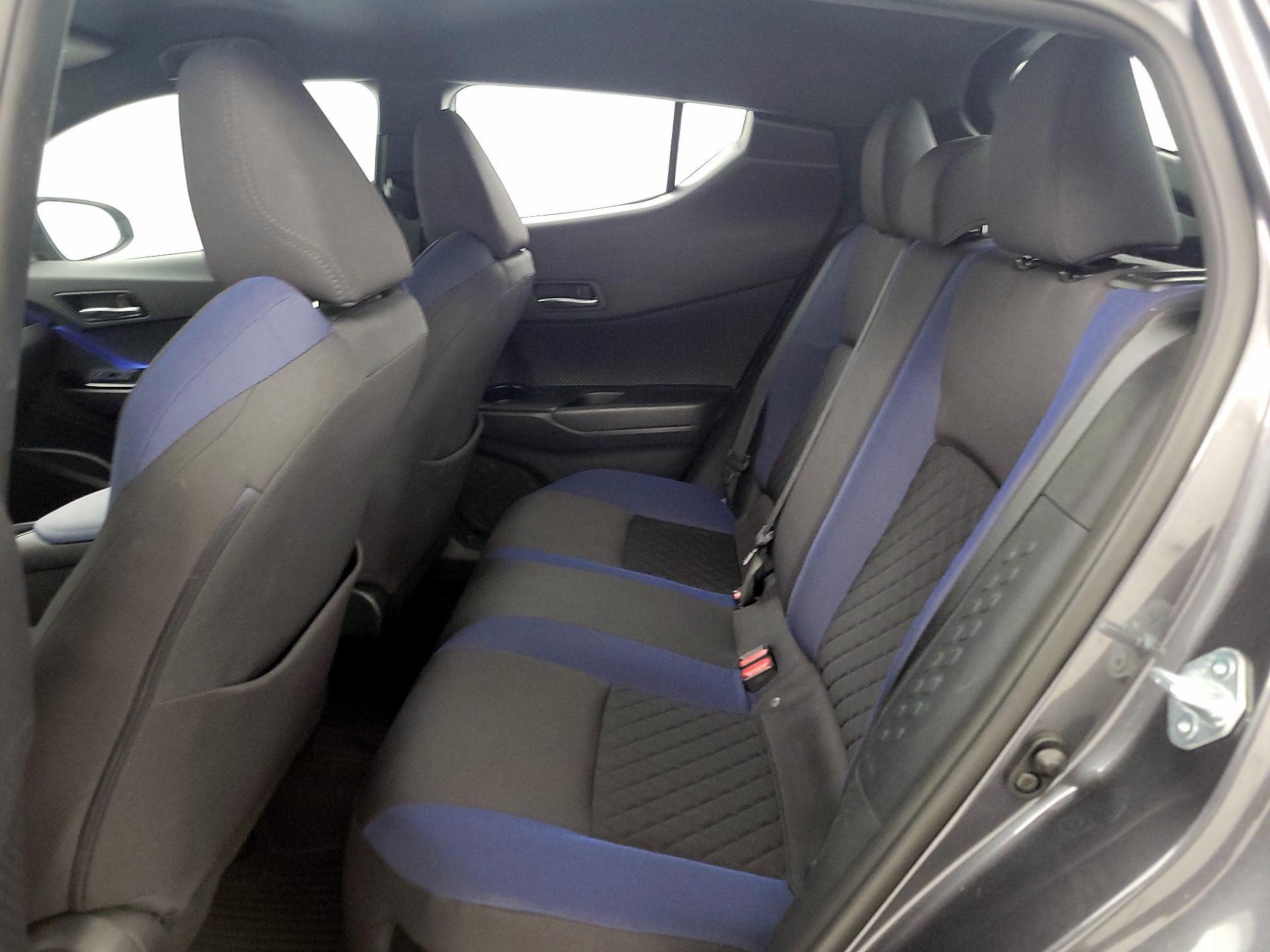 Thumbnail: 2021 Toyota C-HR - 19