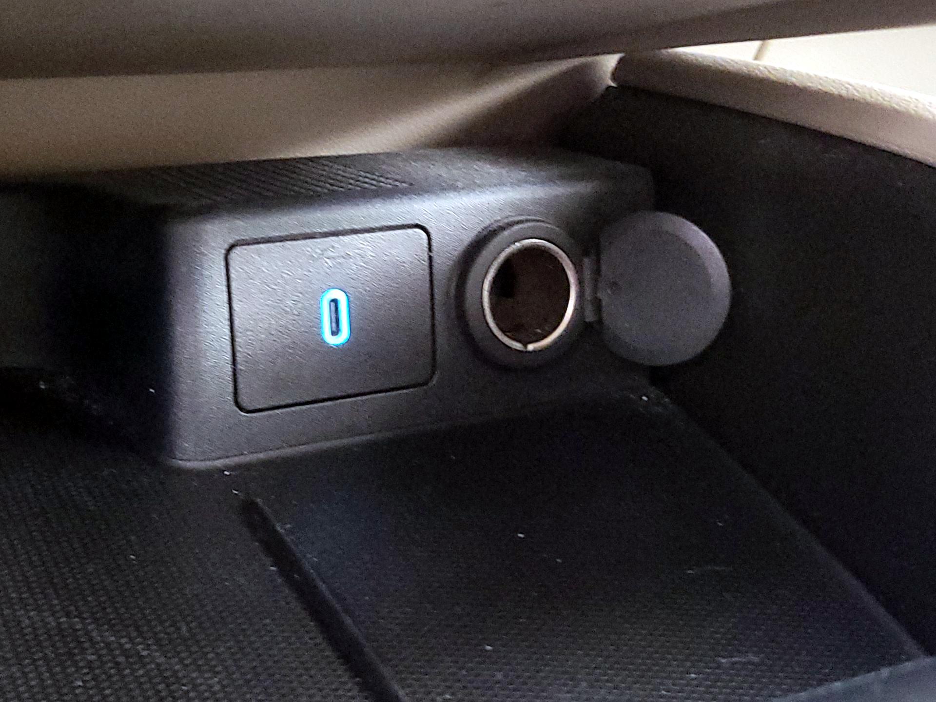 Thumbnail: 2020 Ford Escape - 18