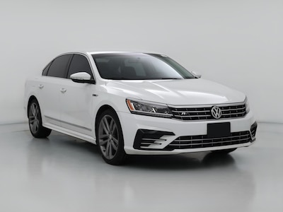 2017 Volkswagen Passat R-Line