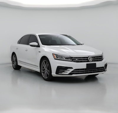 2017 Volkswagen Passat R-Line