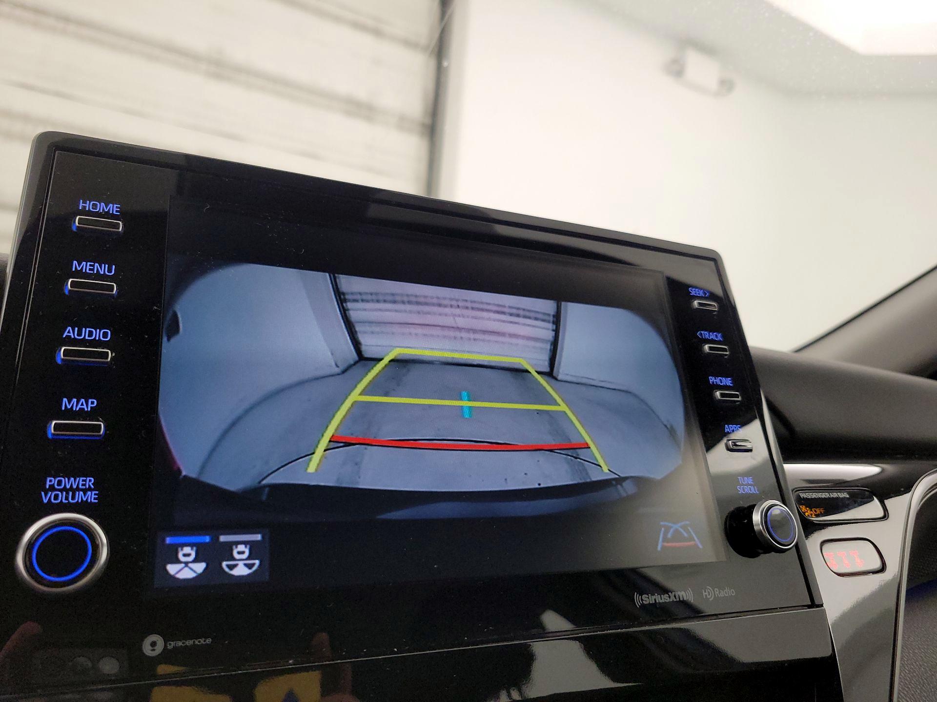 Thumbnail: 2022 Toyota Camry - 14