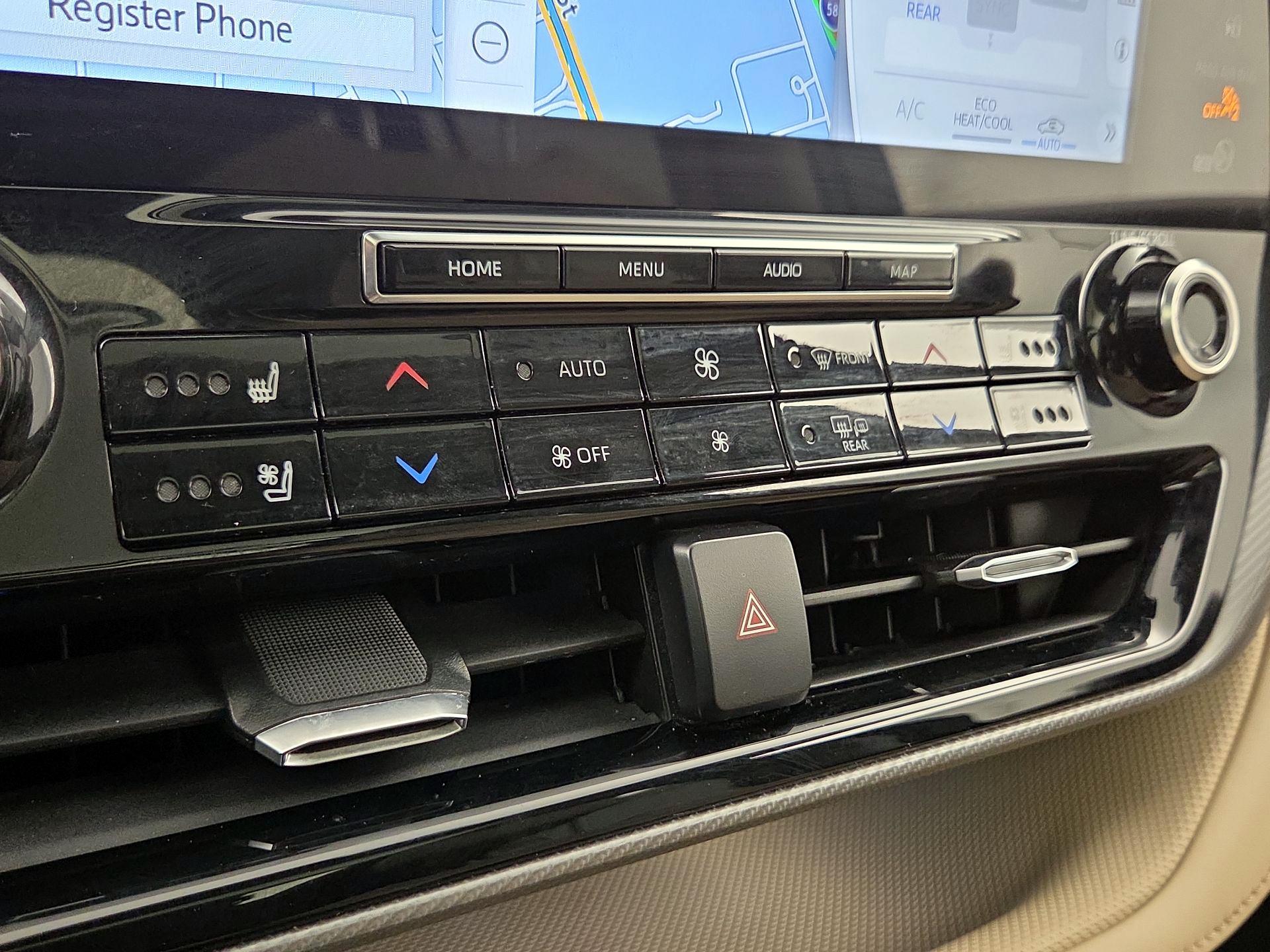 Thumbnail: 2021 Toyota Highlander - 16