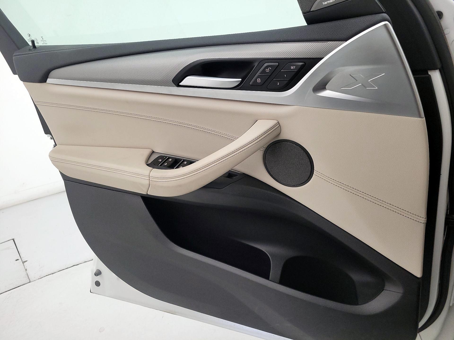 Thumbnail: 2020 BMW X4 - 12