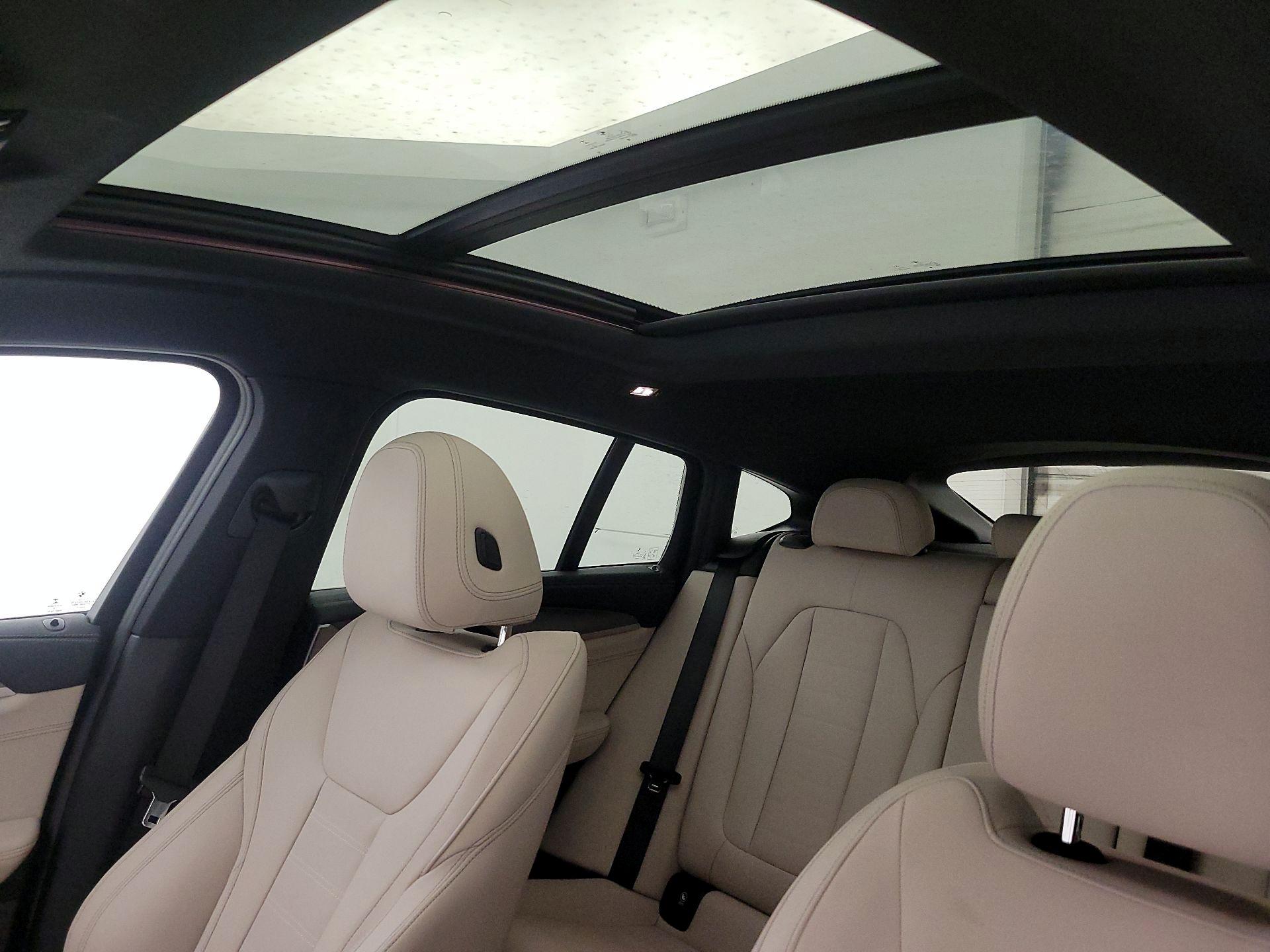 Thumbnail: 2020 BMW X4 - 20