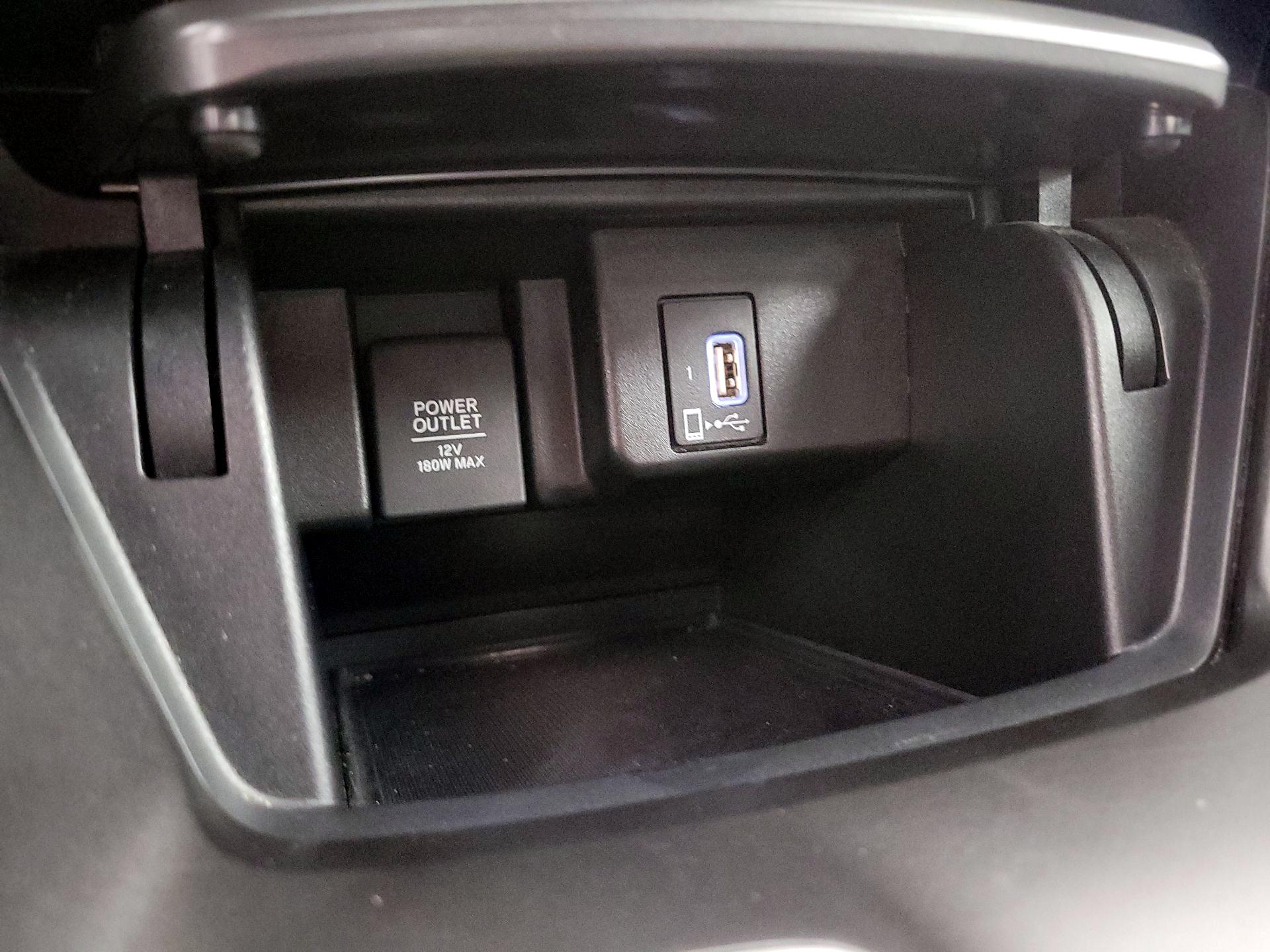 Thumbnail: 2019 Honda Accord - 18