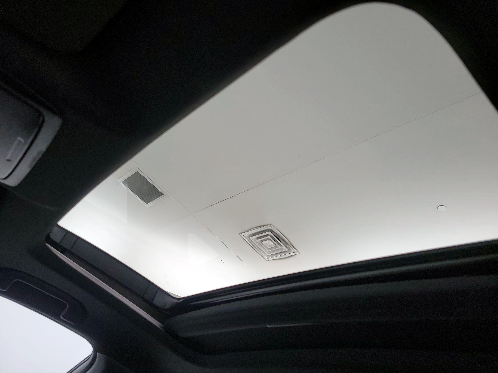 Thumbnail: 2019 Honda Accord - 19