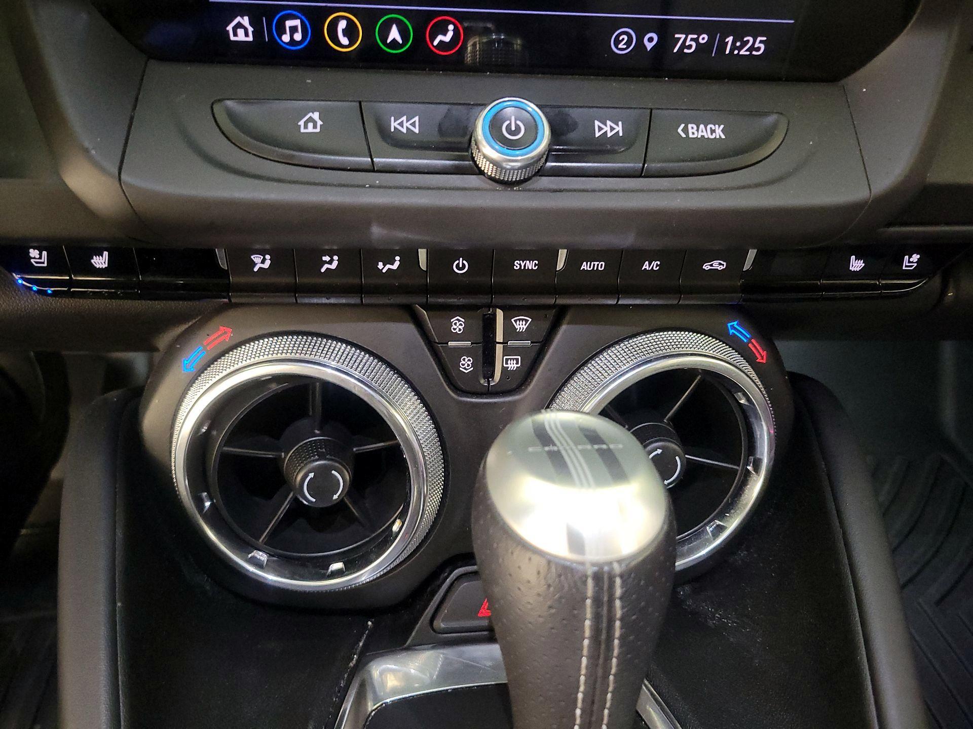 Thumbnail: 2022 Chevrolet Camaro - 16