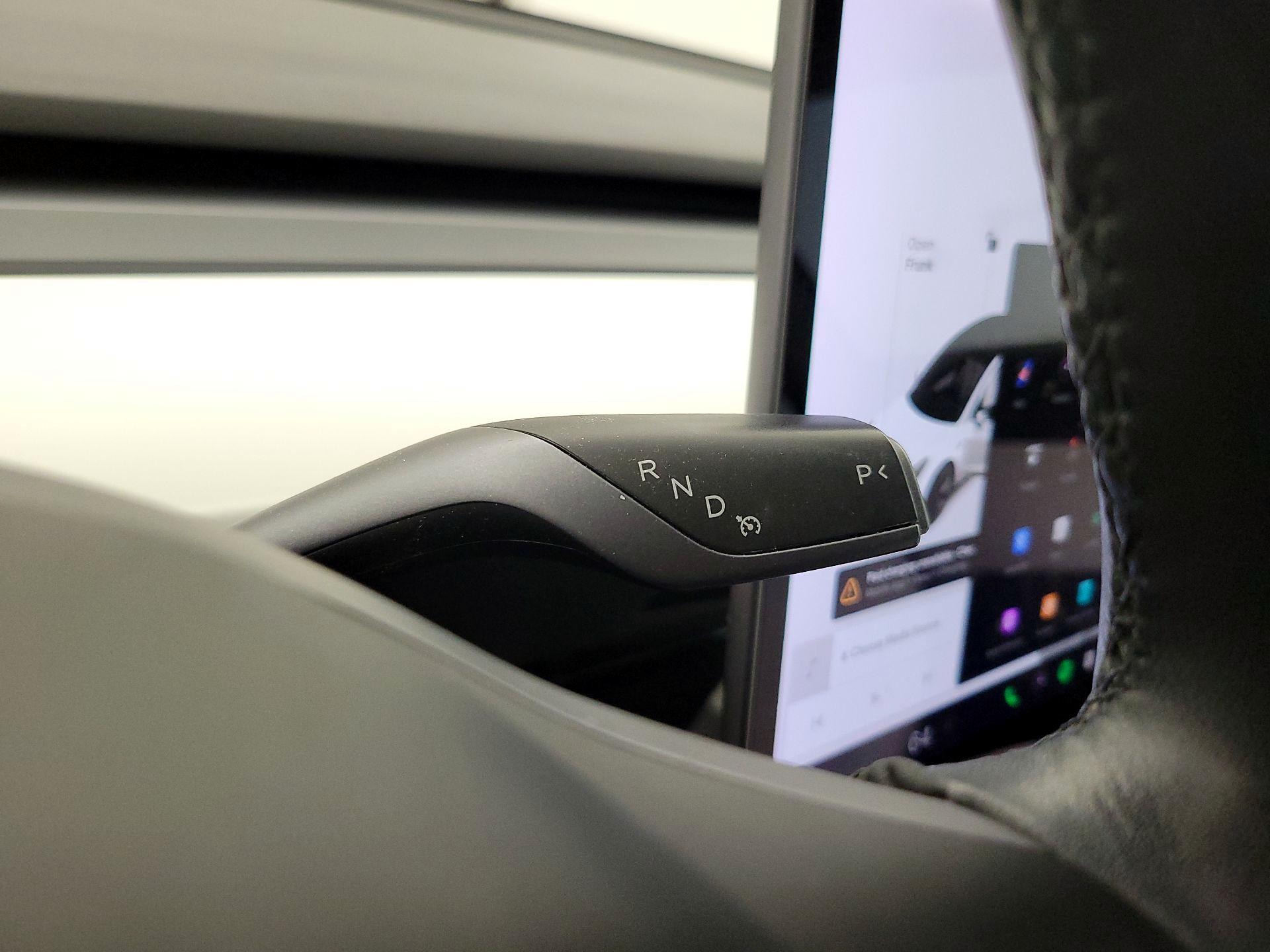 Thumbnail: 2020 Tesla Model 3 - 17