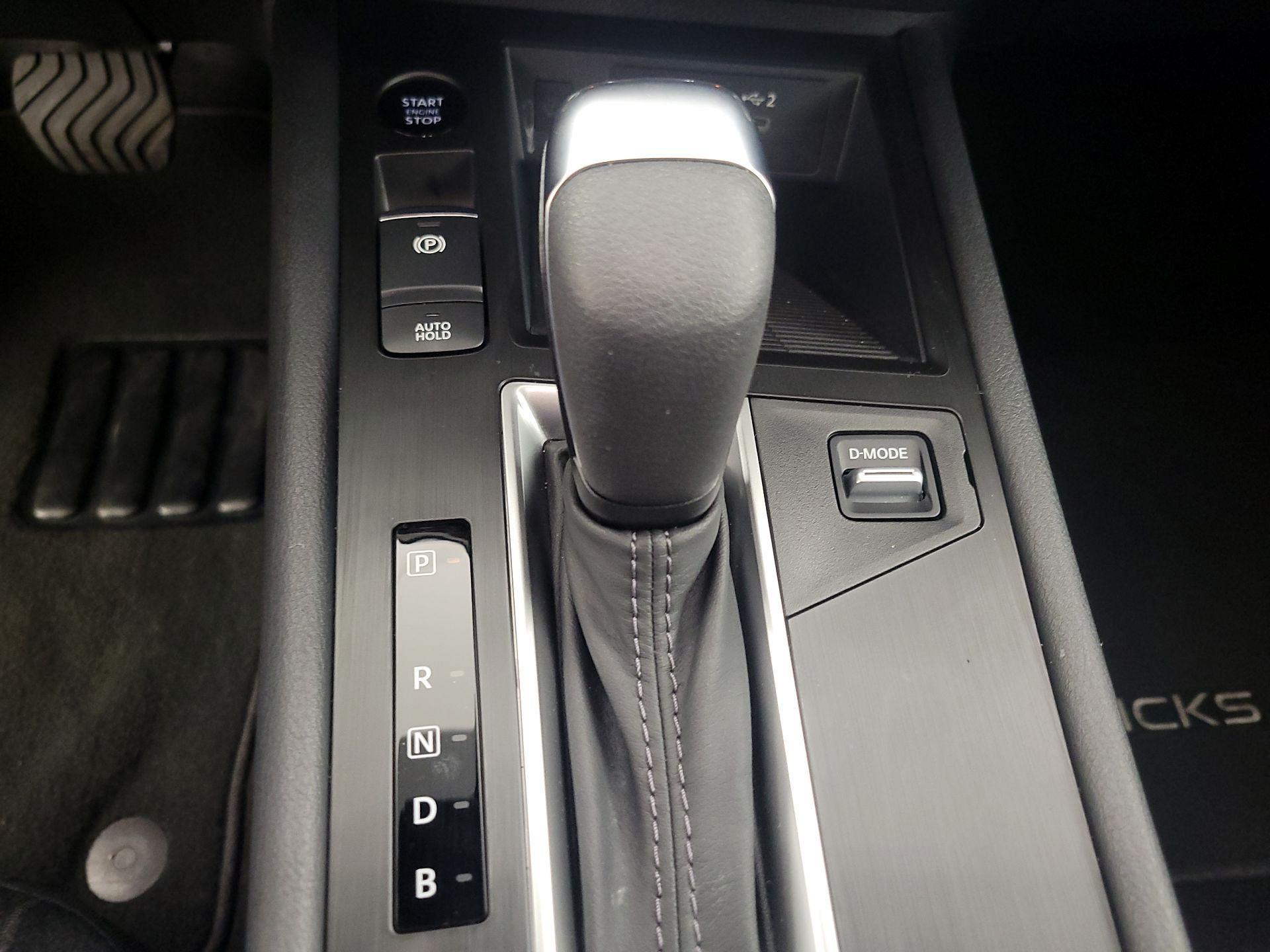 Thumbnail: 2025 Nissan Kicks - 17