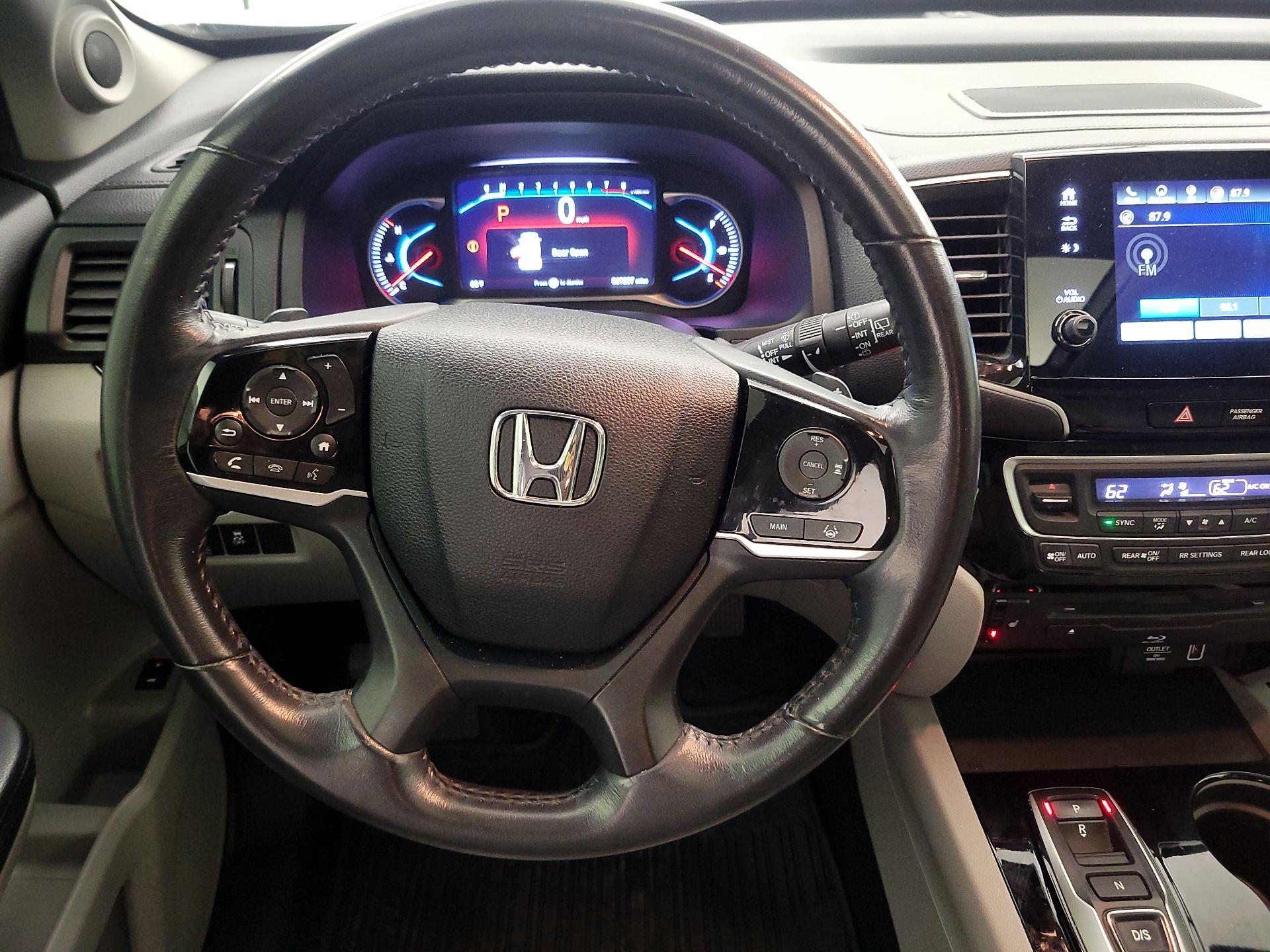 Thumbnail: 2019 Honda Pilot - 10