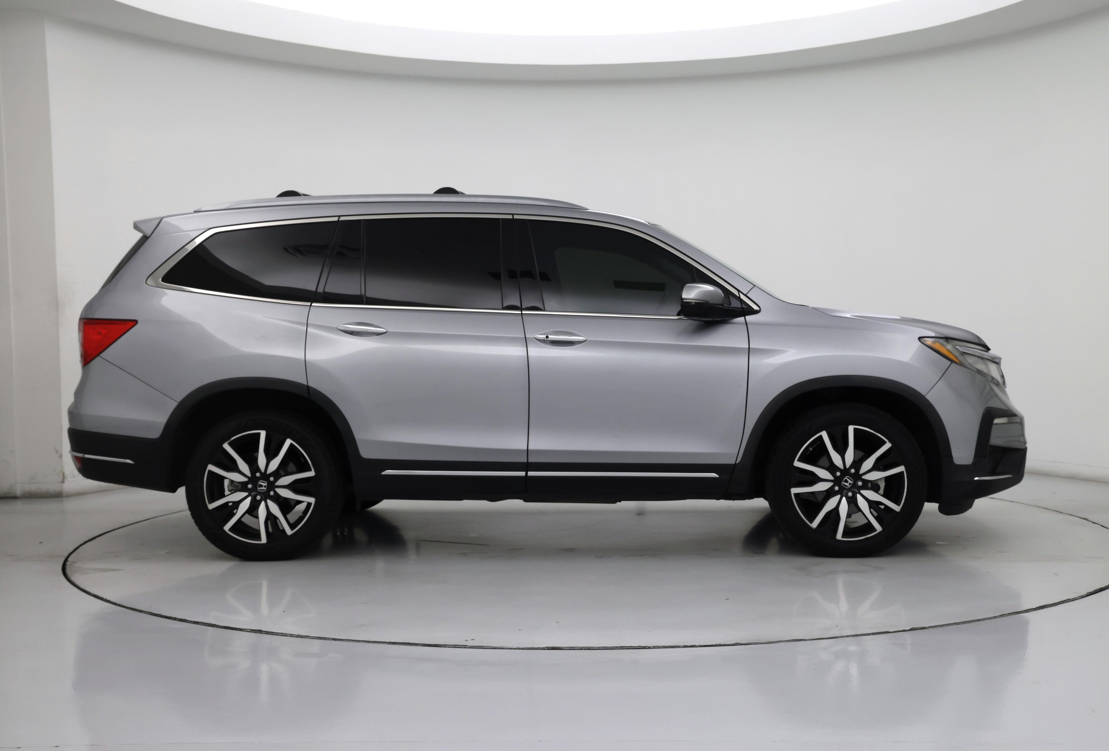 Thumbnail: 2019 Honda Pilot - 7