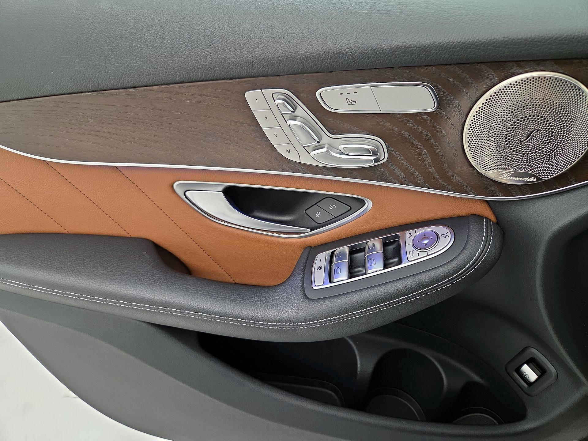 Thumbnail: 2021 Mercedes-Benz GLC - 12