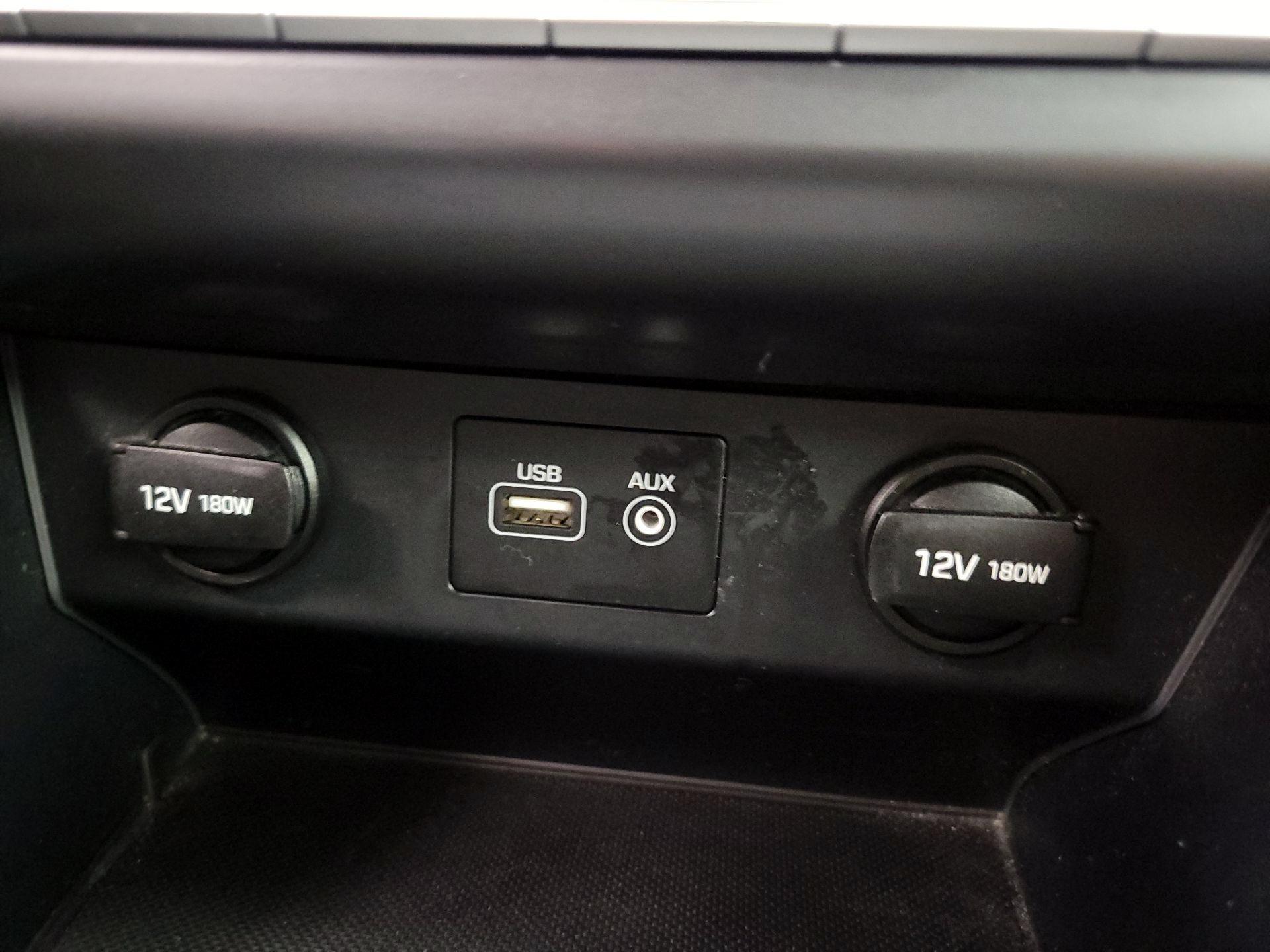 Thumbnail: 2018 Hyundai Sonata - 18